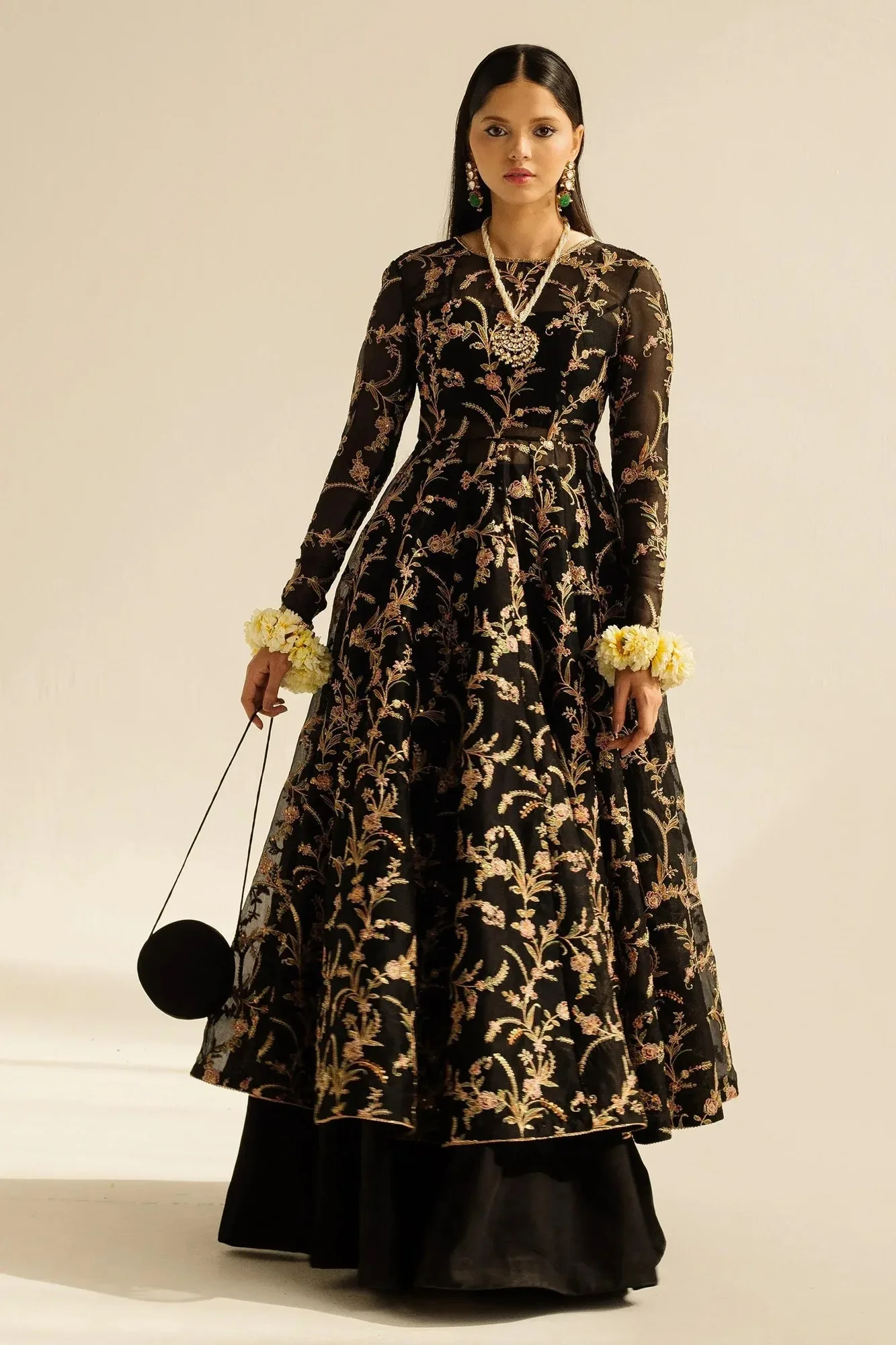 Zara Shahjahan Wedding Formals 2024 Black Organza – view 4 – Poshaq