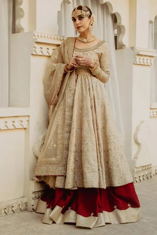Zara Shahjahan Bridal 2024 Beige Raw Silk – view 1 – Poshaq