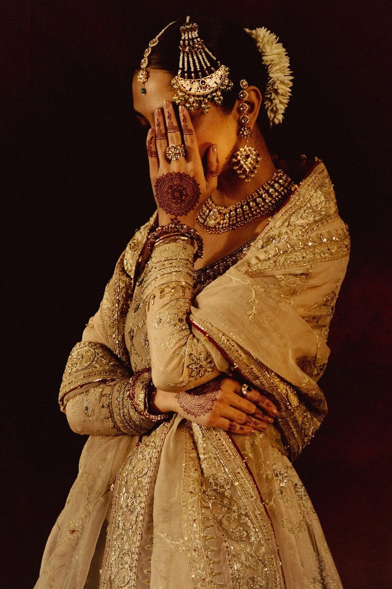 Zara Shahjahan Bridal 2024 Beige Raw Silk – view 6 – Poshaq