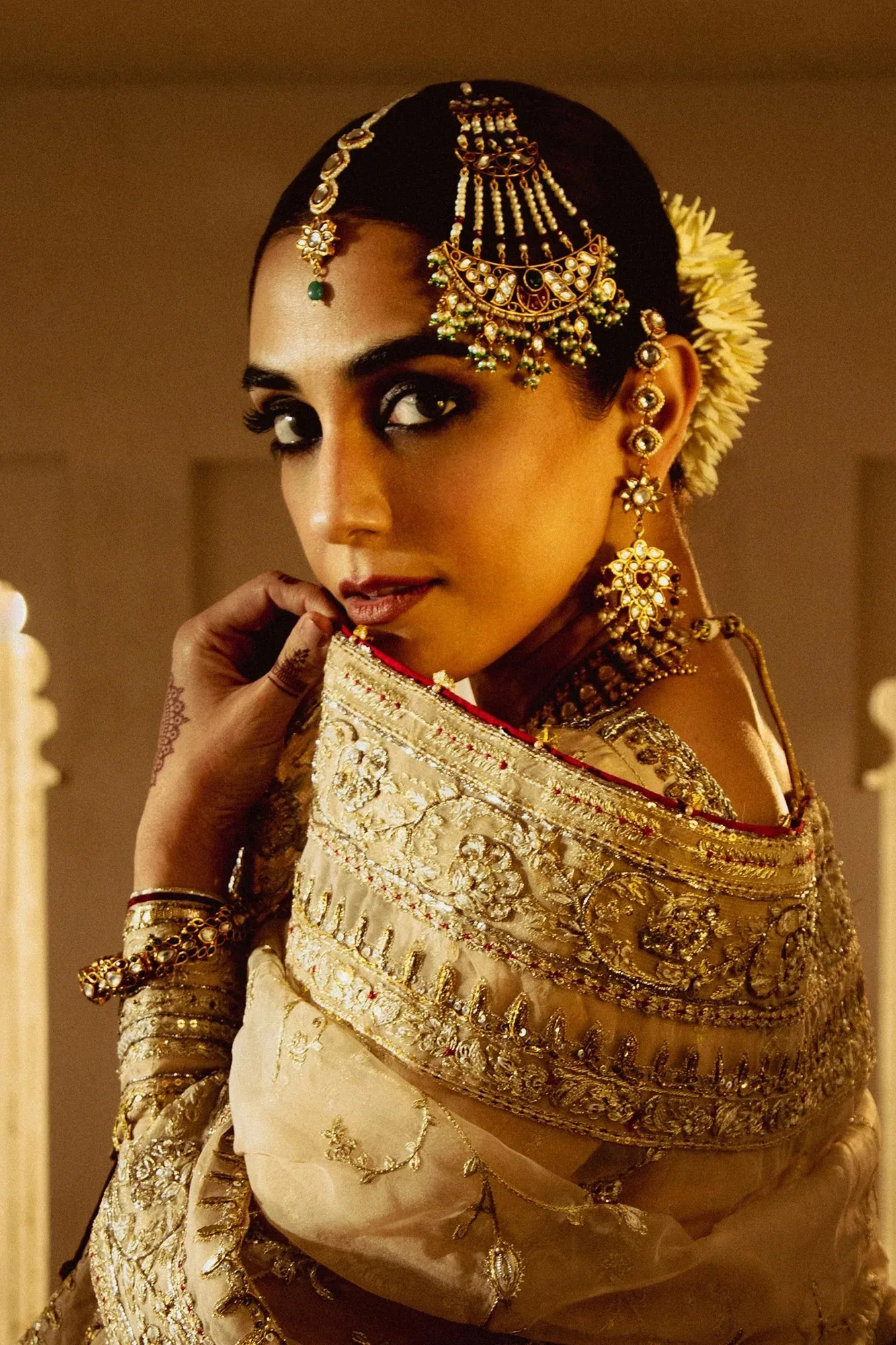 Zara Shahjahan Bridal 2024 Beige Raw Silk – view 7 – Poshaq
