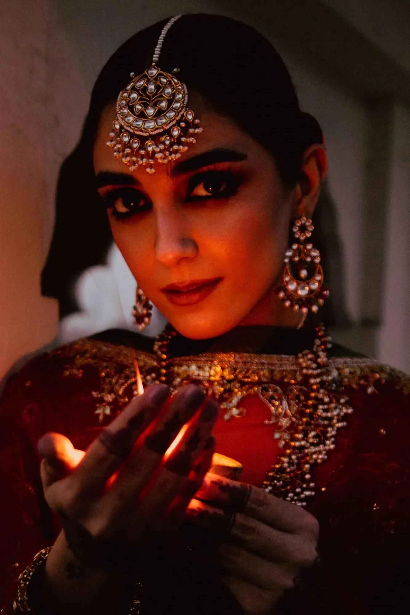Zara Shahjahan Bridal 2024 Red Raw Silk – view 3 – Poshaq