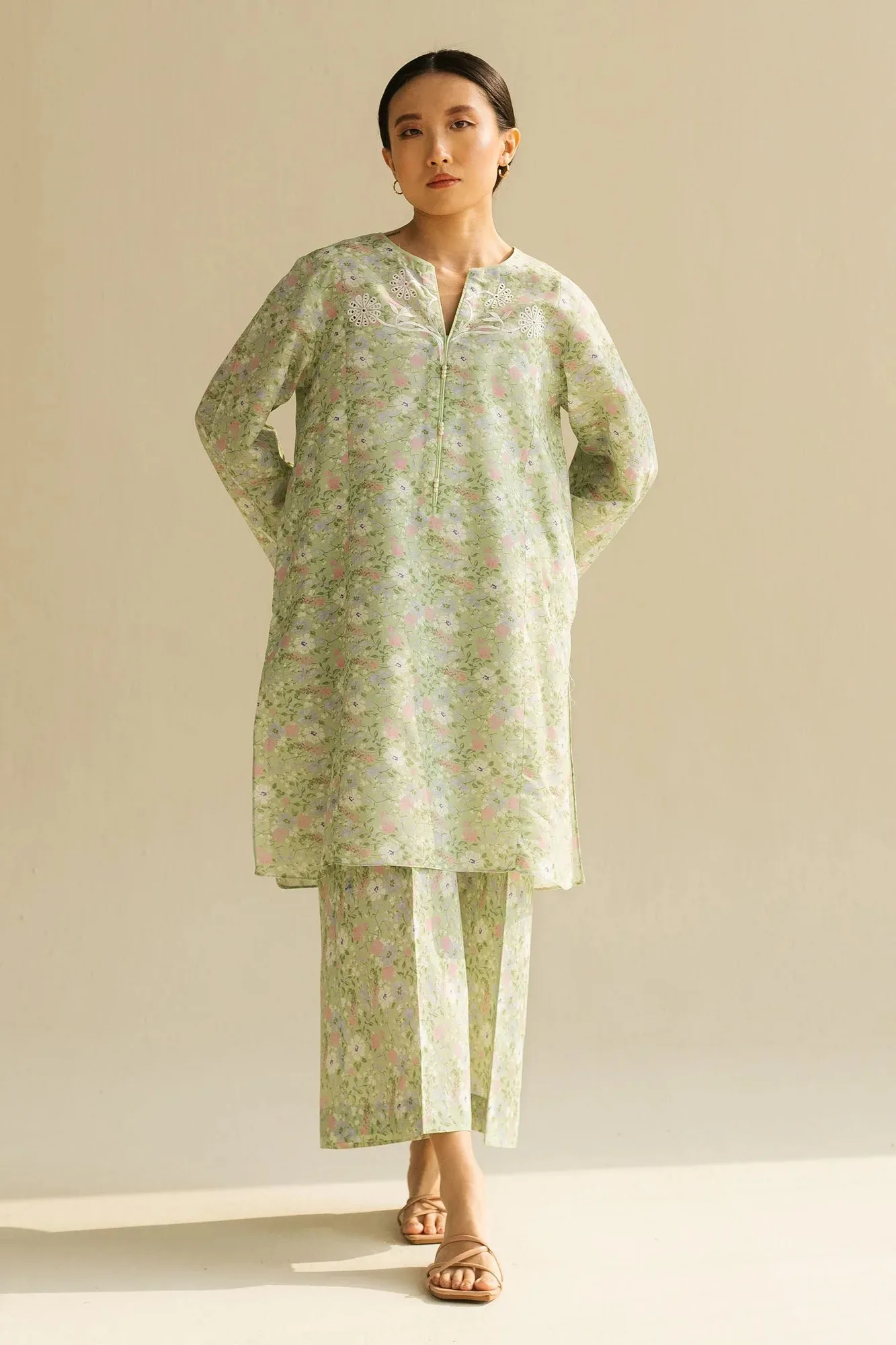 Zara Shahjahan Love Coco 2025 Green – view 1 – Poshaq