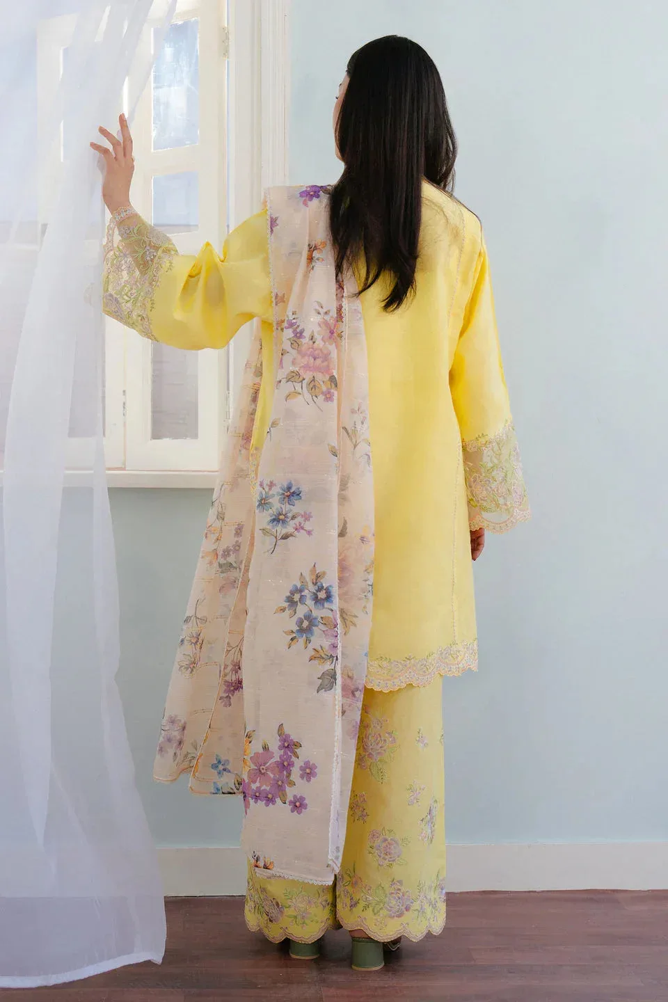 Zara Shahjahan Coco Lawn 25 Yellow Jacquard – view 2 – Poshaq