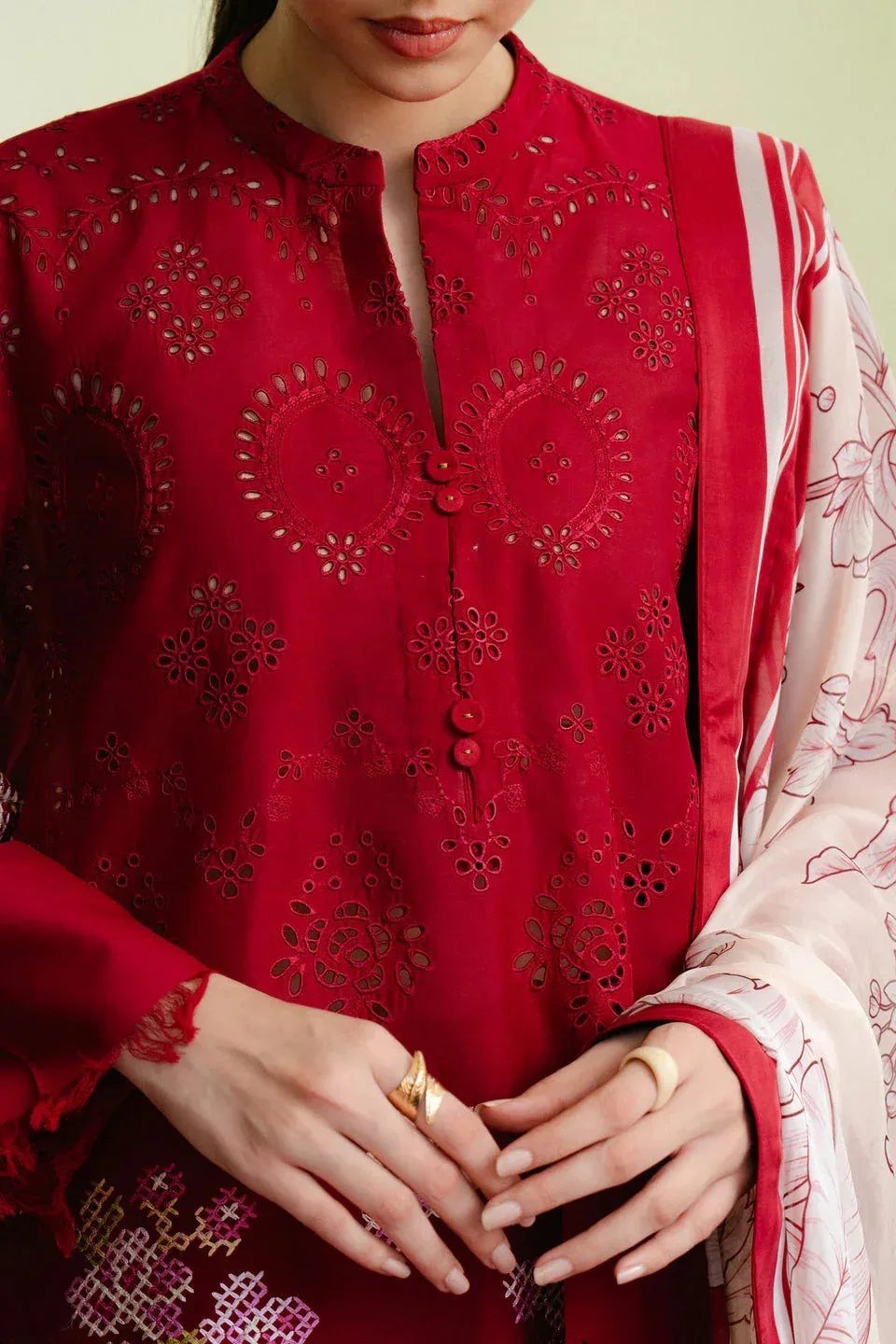 Zara Shahjahan Coco Lawn 25 Ivory Cambric – view 3 – Poshaq