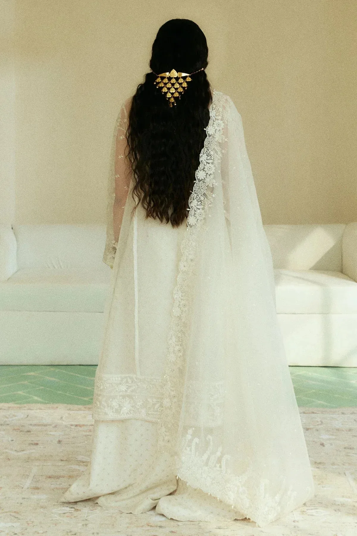 Zara Shahjahan Lovent Wedding 2025 Raw Silk – view 3 – Poshaq