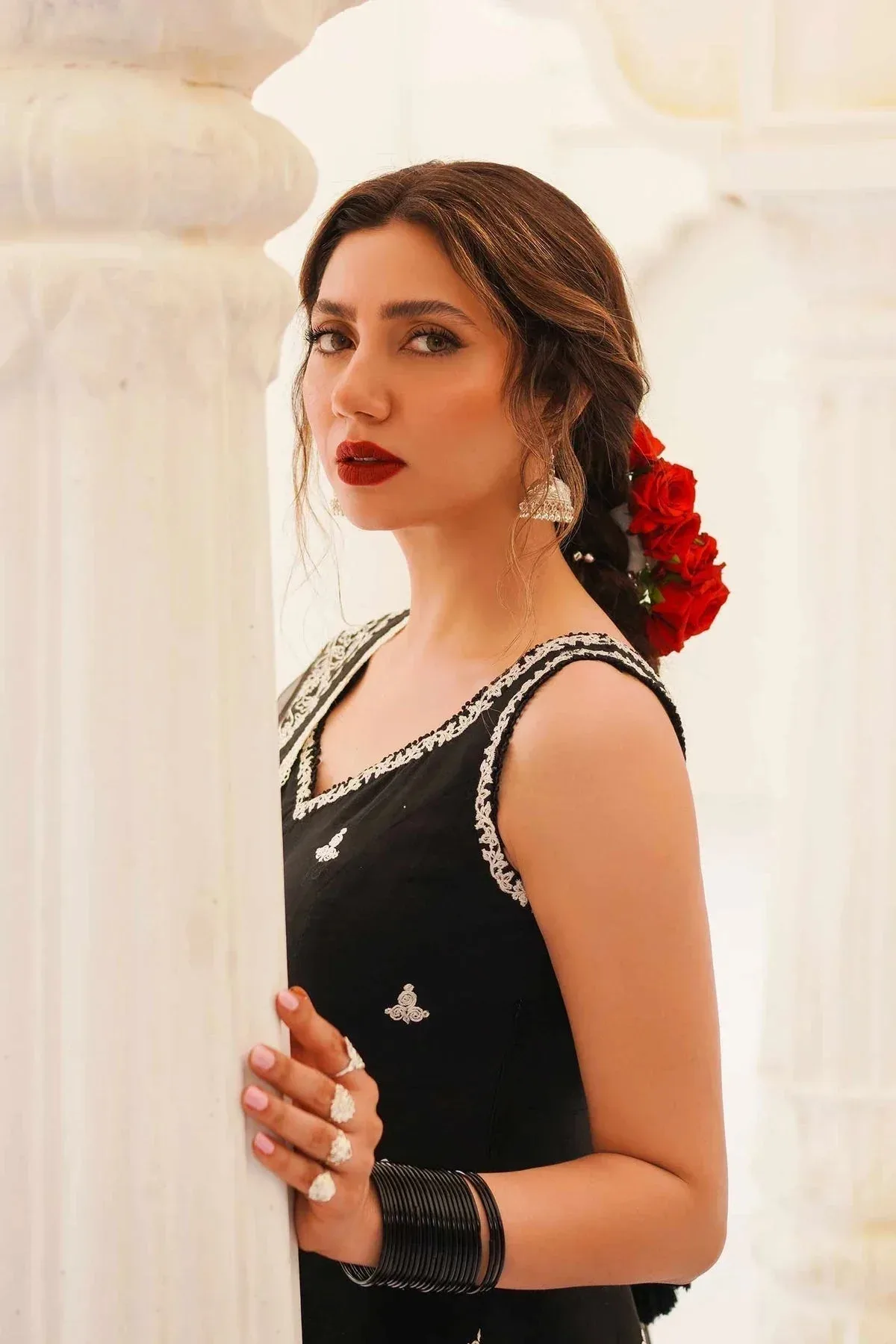 Zara Shahjahan Jacquard – view 3 – Poshaq