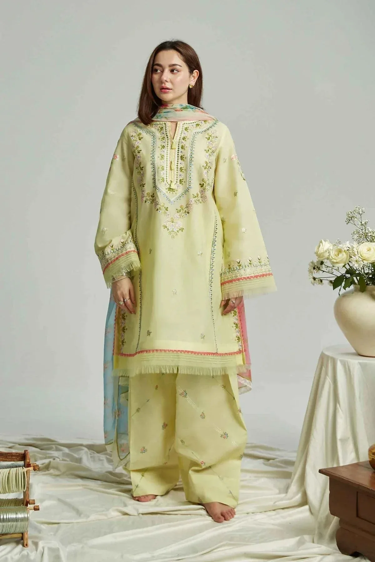 Zara Shahjahan Chiffon – view 1 – Poshaq