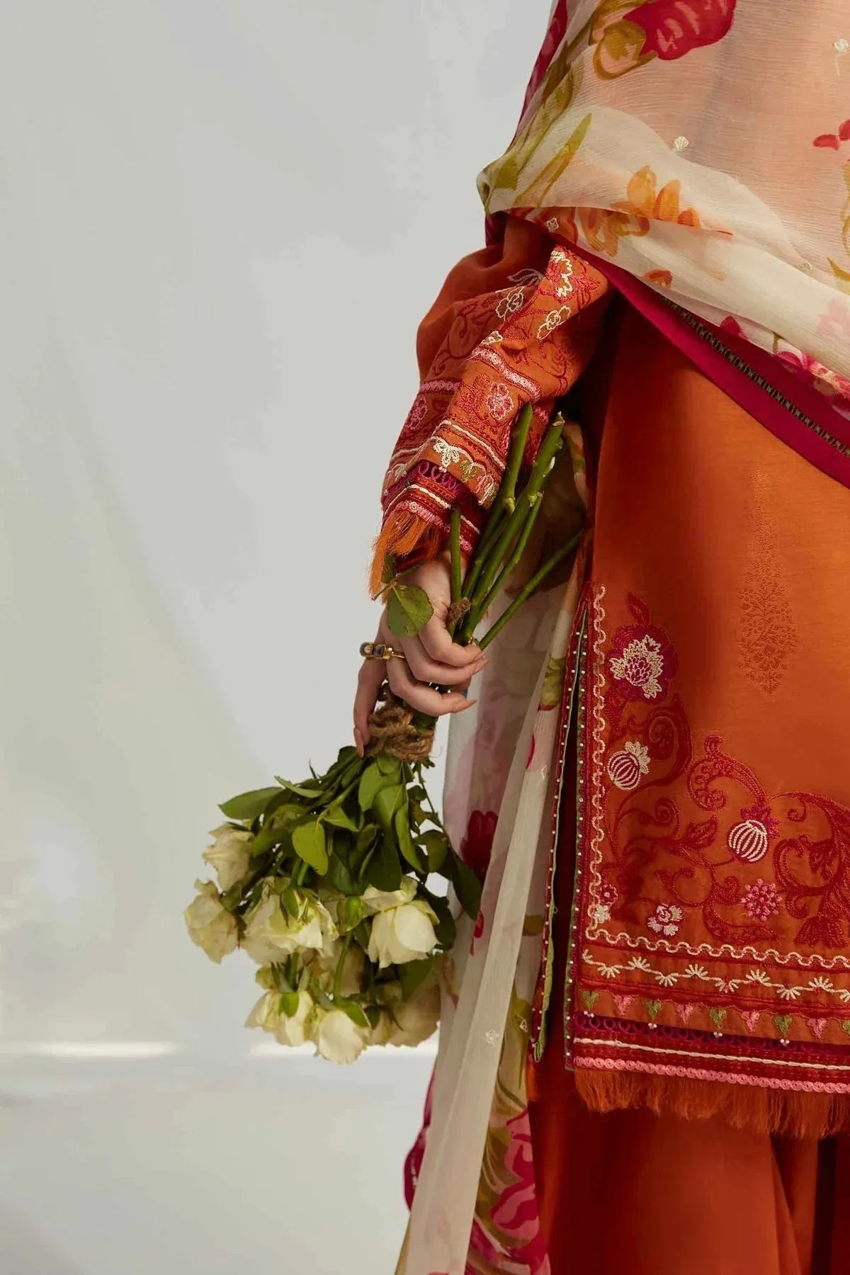 Zara Shahjahan Jacquard – view 3 – Poshaq