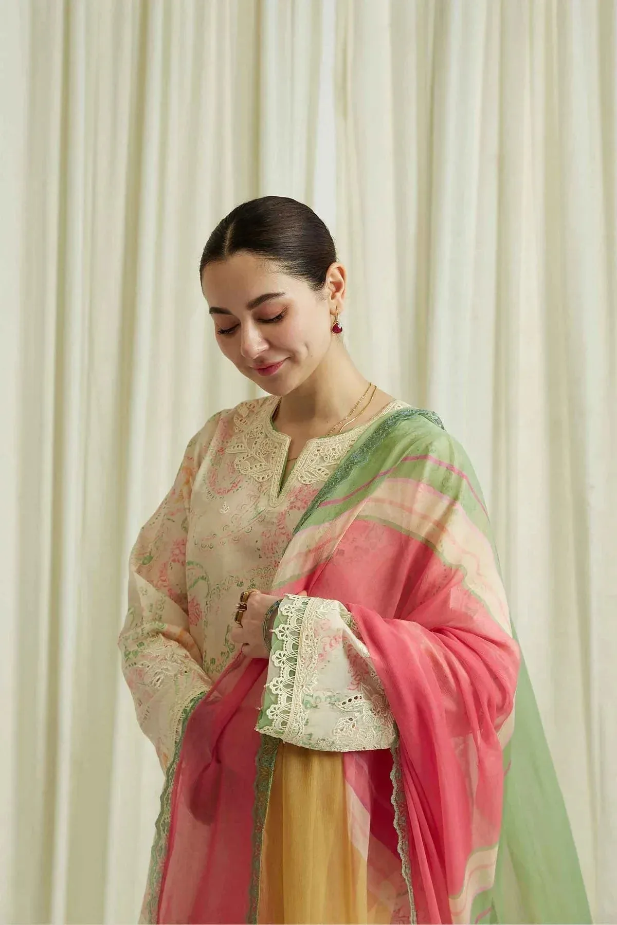 Zara Shahjahan Organza – view 3 – Poshaq