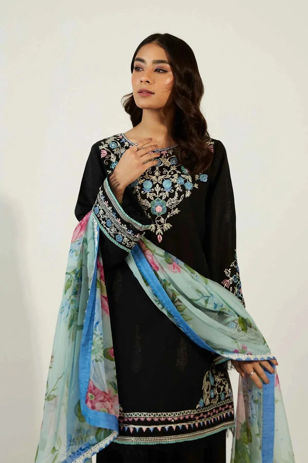 Zara Shahjahan Jacquard – view 2 – Poshaq