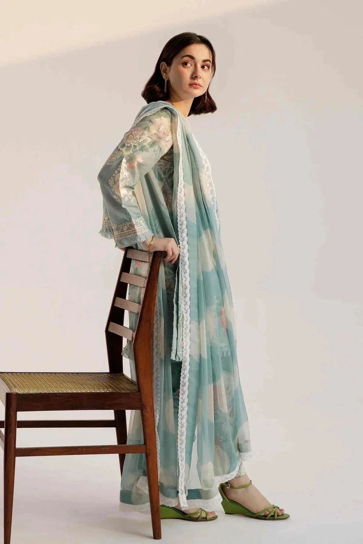 Zara Shahjahan Organza – view 2 – Poshaq