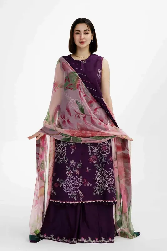 Zara Shahjahan Jacquard – view 1 – Poshaq