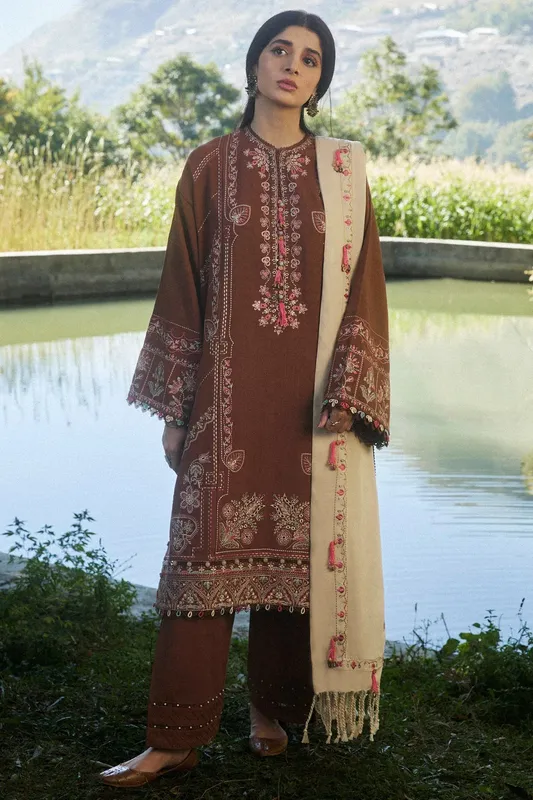 Zaha Winter 2024 Beige – view 1 – Poshaq