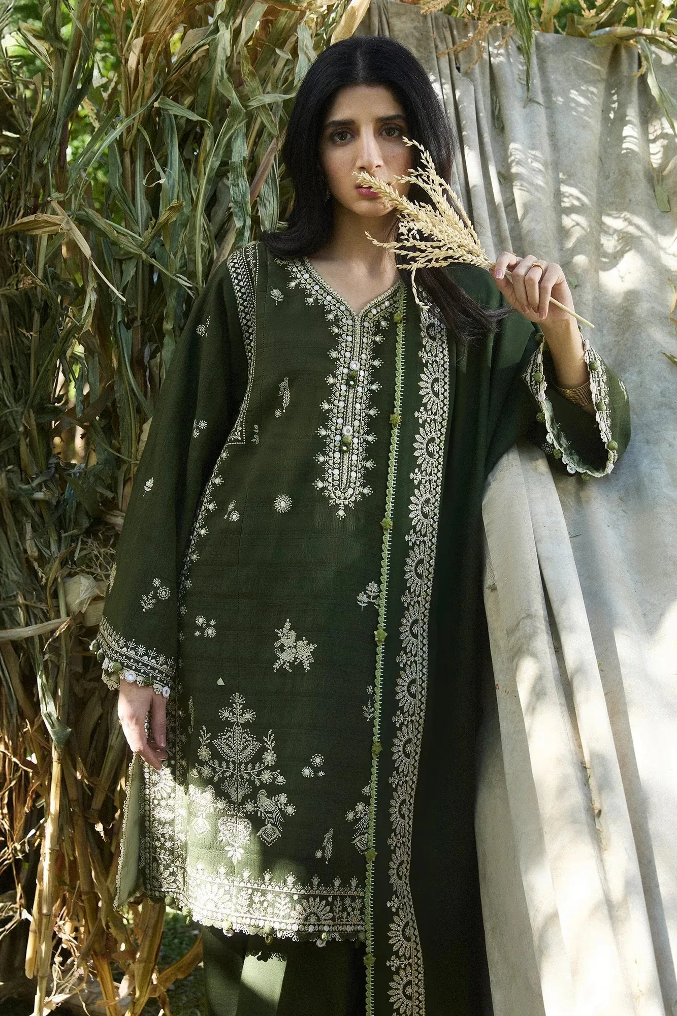 Zaha Winter 2024 Green Karandi – view 2 – Poshaq