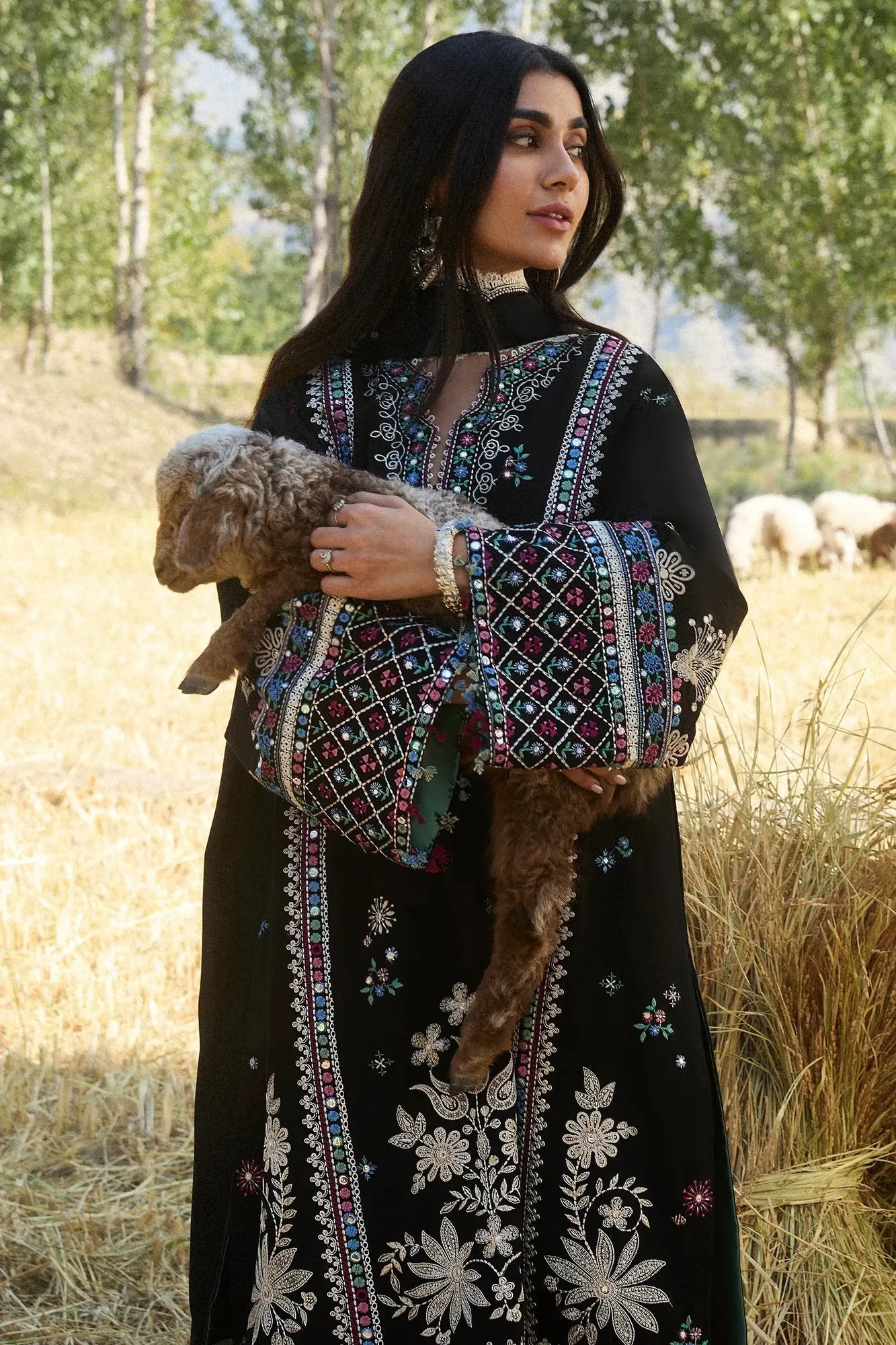 Zaha Winter 2024 Ivory Karandi – view 2 – Poshaq