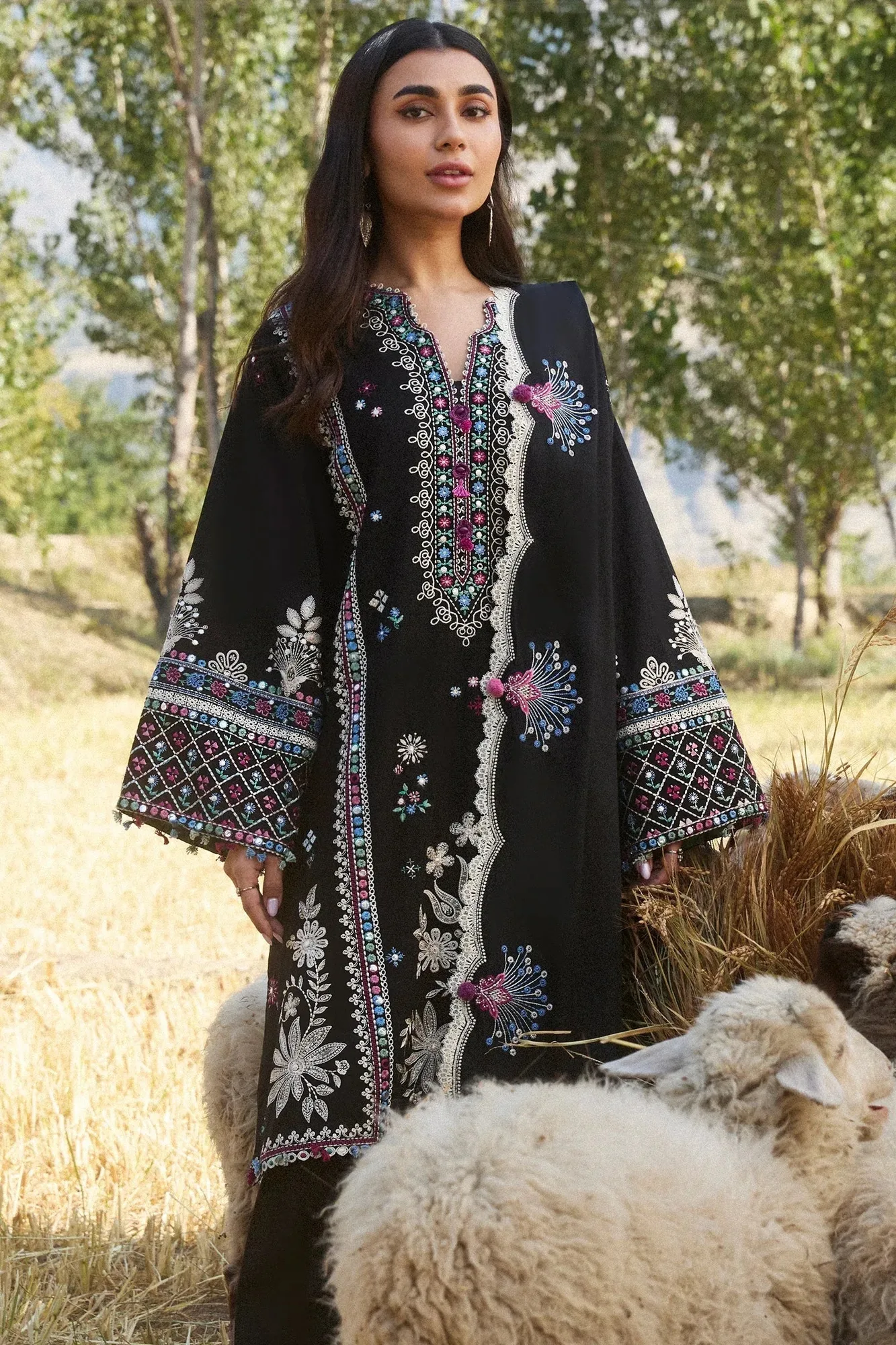 Zaha Winter 2024 Ivory Karandi – view 3 – Poshaq