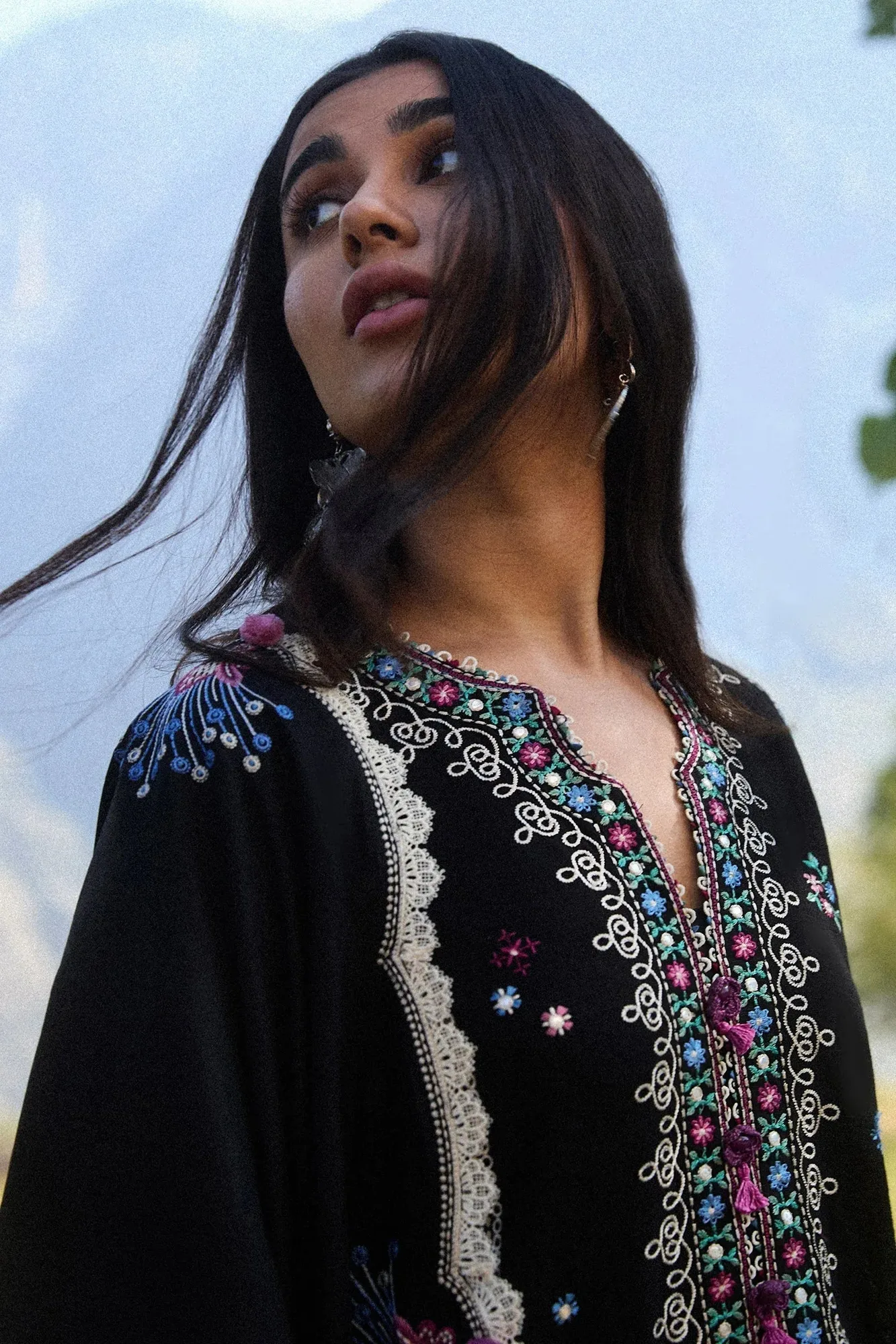 Zaha Winter 2024 Ivory Karandi – view 4 – Poshaq
