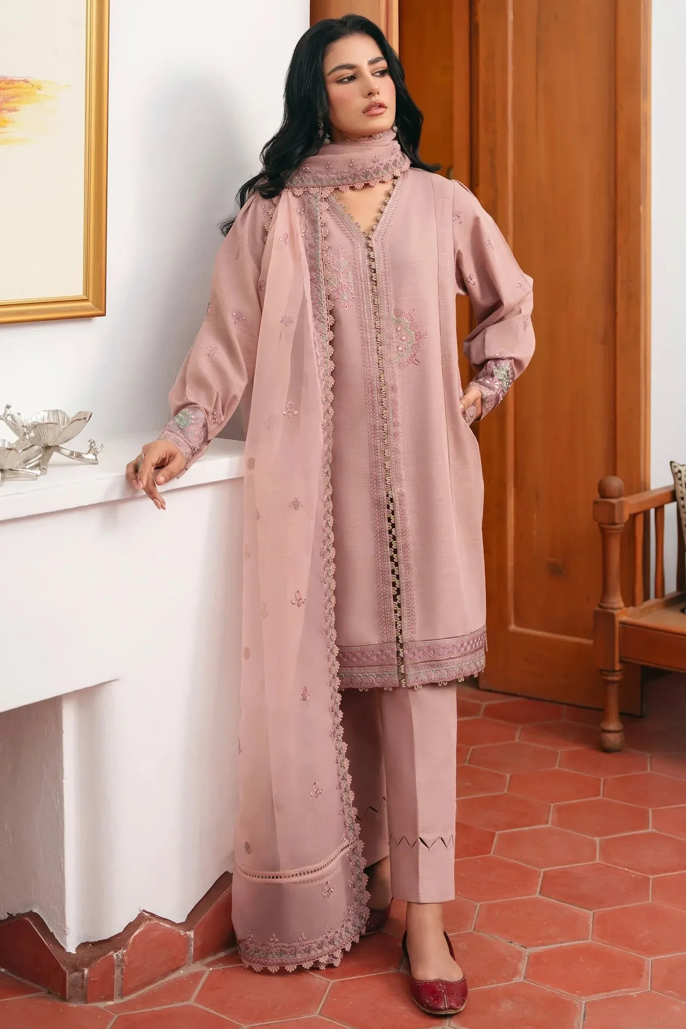 Zaha Aangan Ready to Wear Pink – view 1 – Poshaq