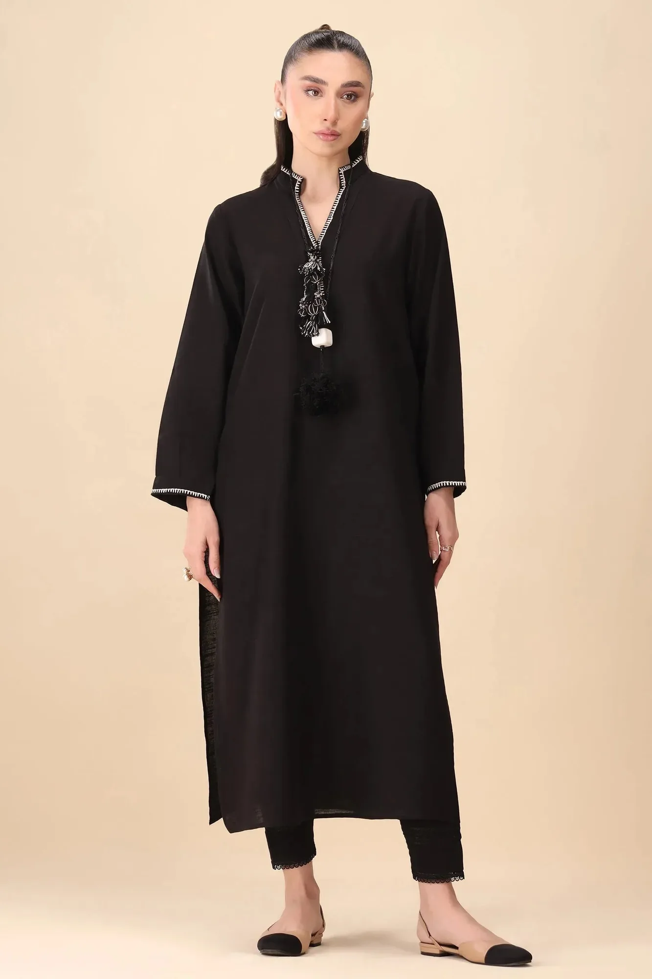 Zaha Staples Black – view 1 – Poshaq