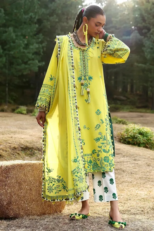 Zaha Lawn 25 Green – view 1 – Poshaq