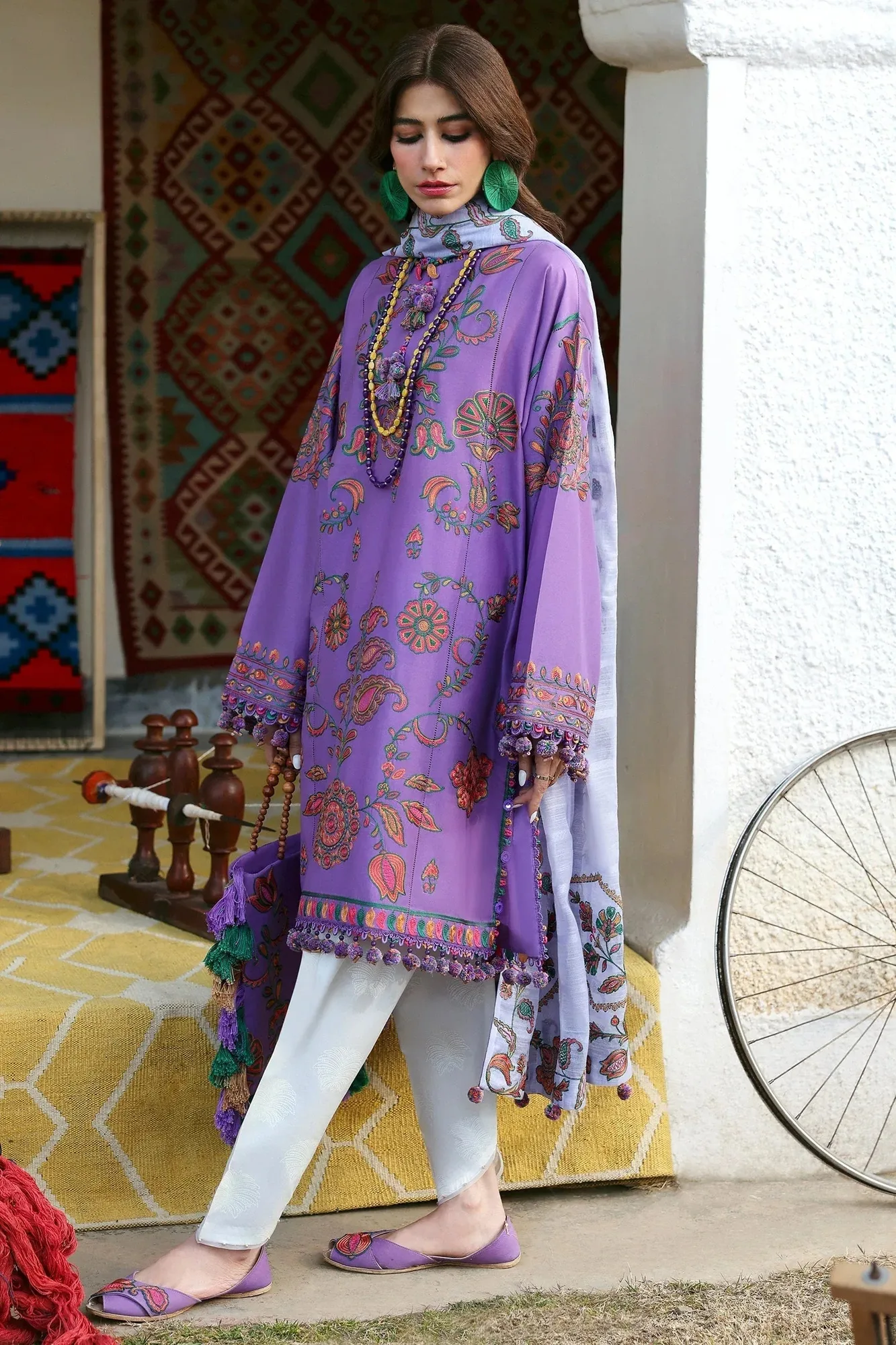 Zaha Lawn 25 Lilac Cotton – view 2 – Poshaq
