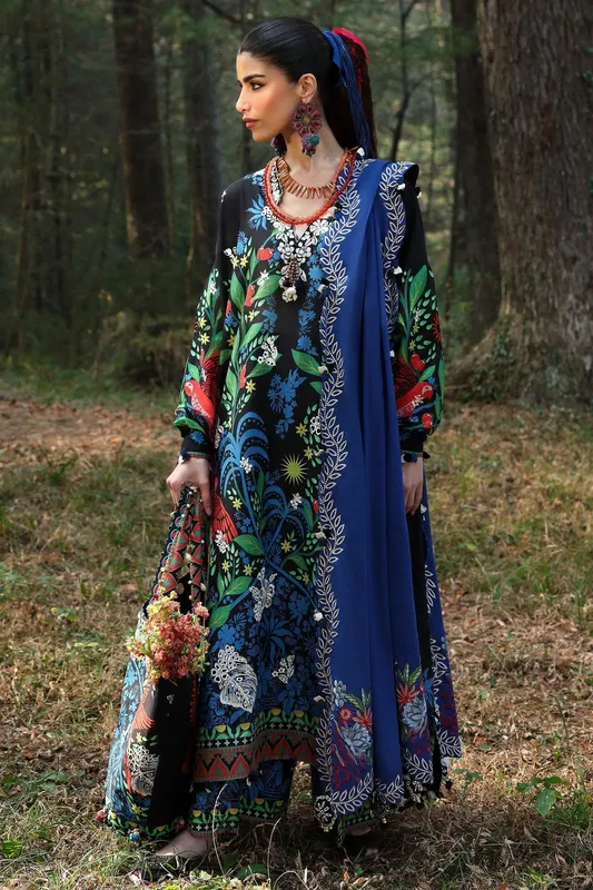 Zaha Lawn 25 Black – view 1 – Poshaq