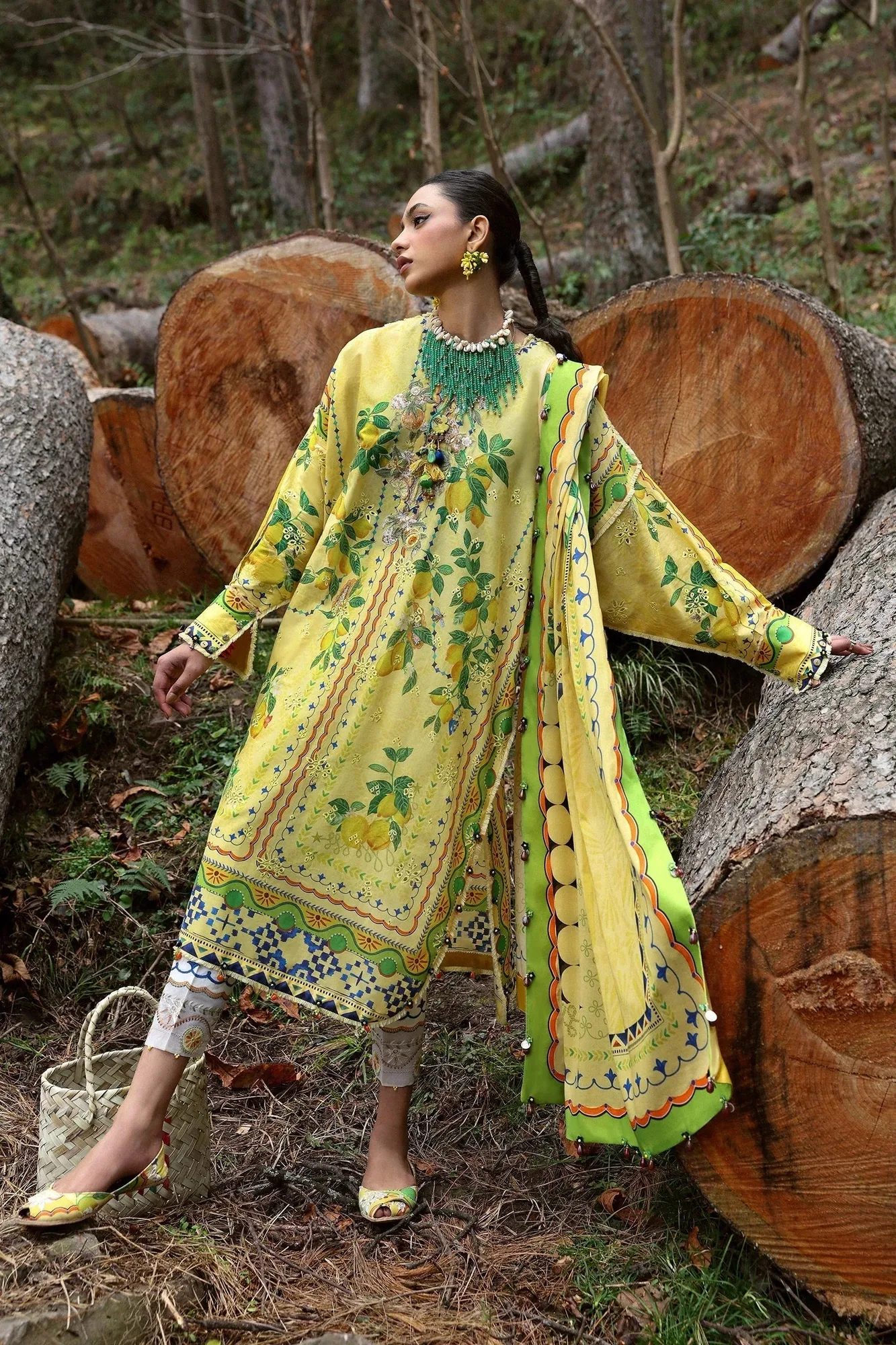 Zaha Lawn 25 Yellow – view 2 – Poshaq
