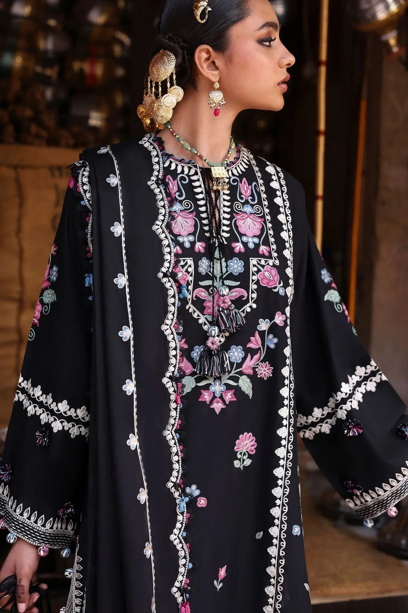 Zaha Festive Lawn 25 Organza – view 4 – Poshaq