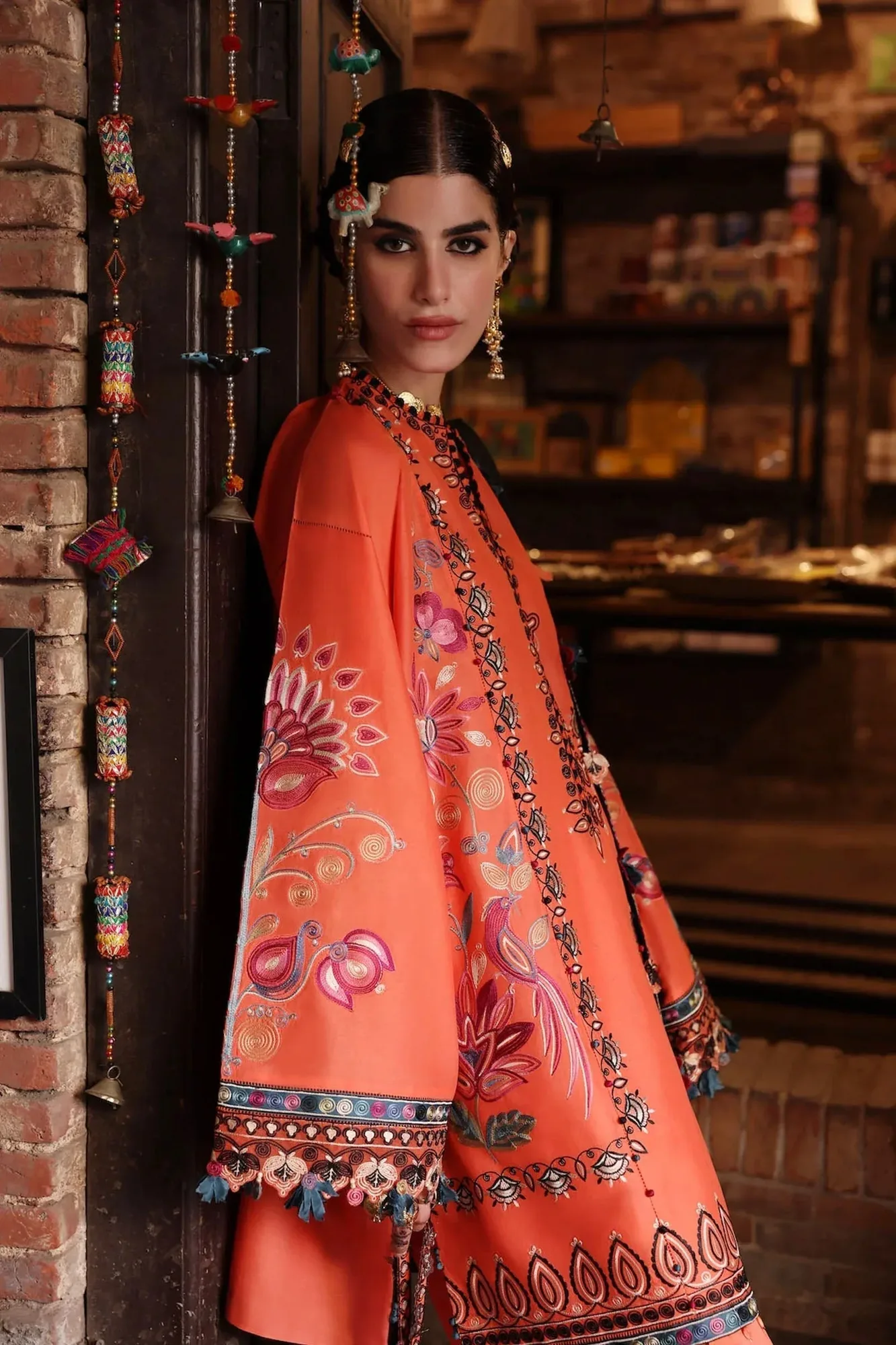 Zaha Festive Lawn 25 Organza – view 2 – Poshaq