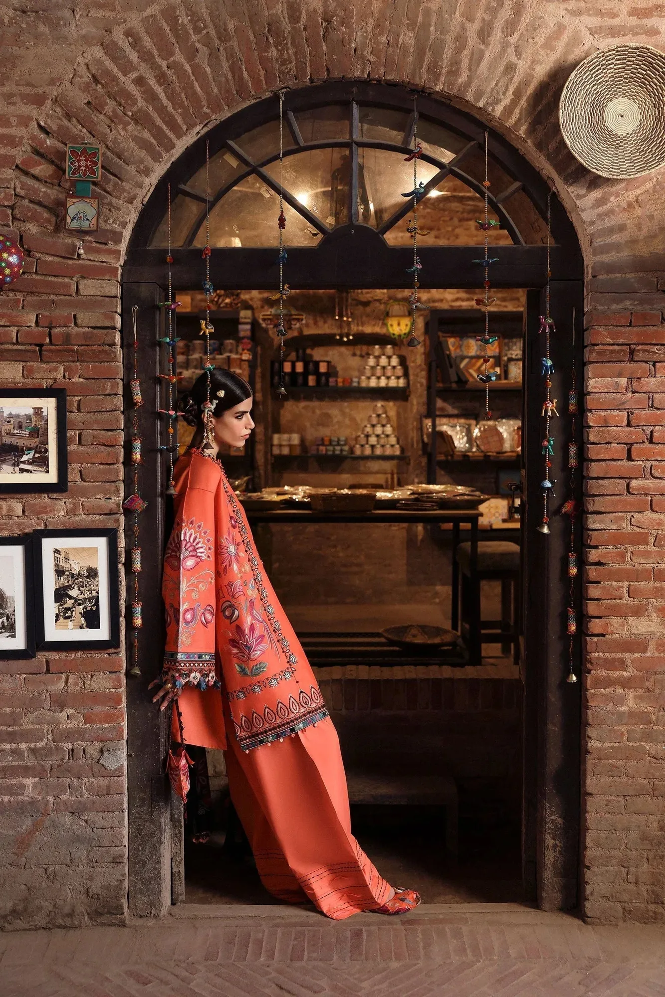 Zaha Festive Lawn 25 Organza – view 3 – Poshaq