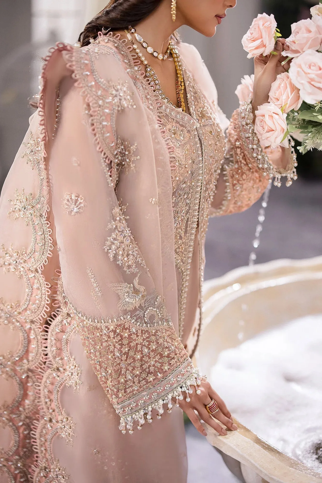 Zaha Silver Raw Silk – view 5 – Poshaq