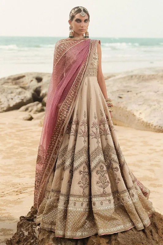 MNR Gehraiyaan Shaadi Collection White Organza – view 1 – Poshaq