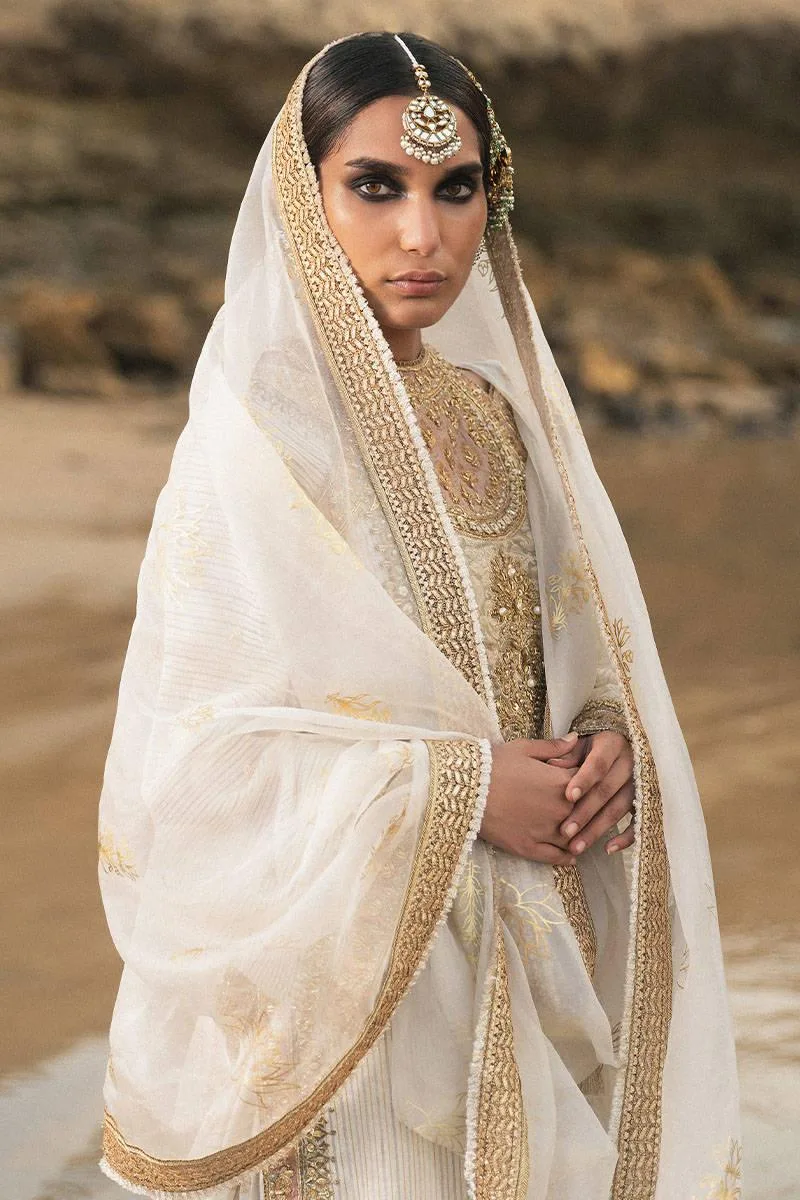 MNR Gehraiyaan Shaadi Collection White Organza – view 3 – Poshaq