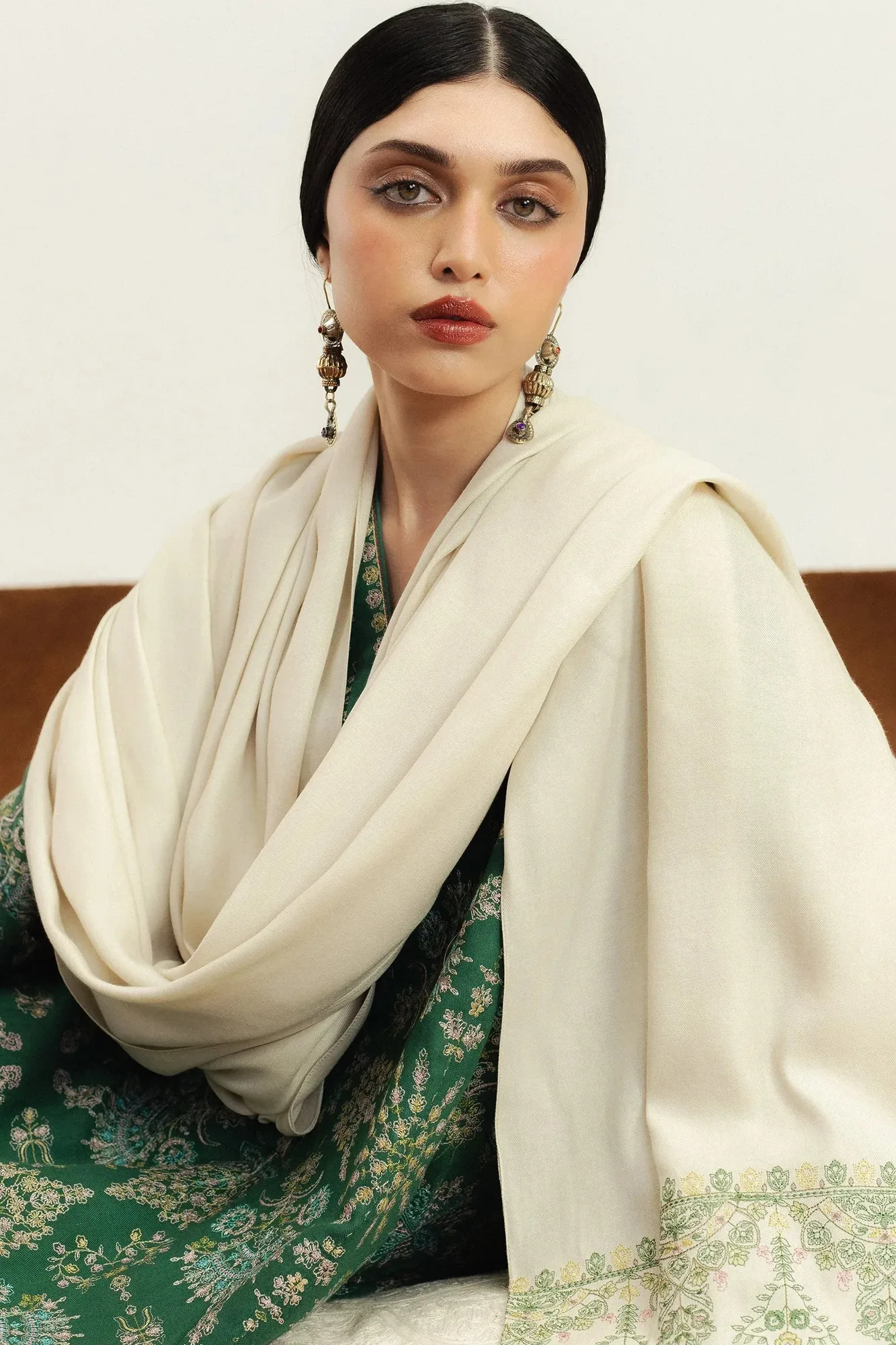 green unstitched set by Zara Shahjahan featuring organza top and marina trousers – view 2 – Poshaq