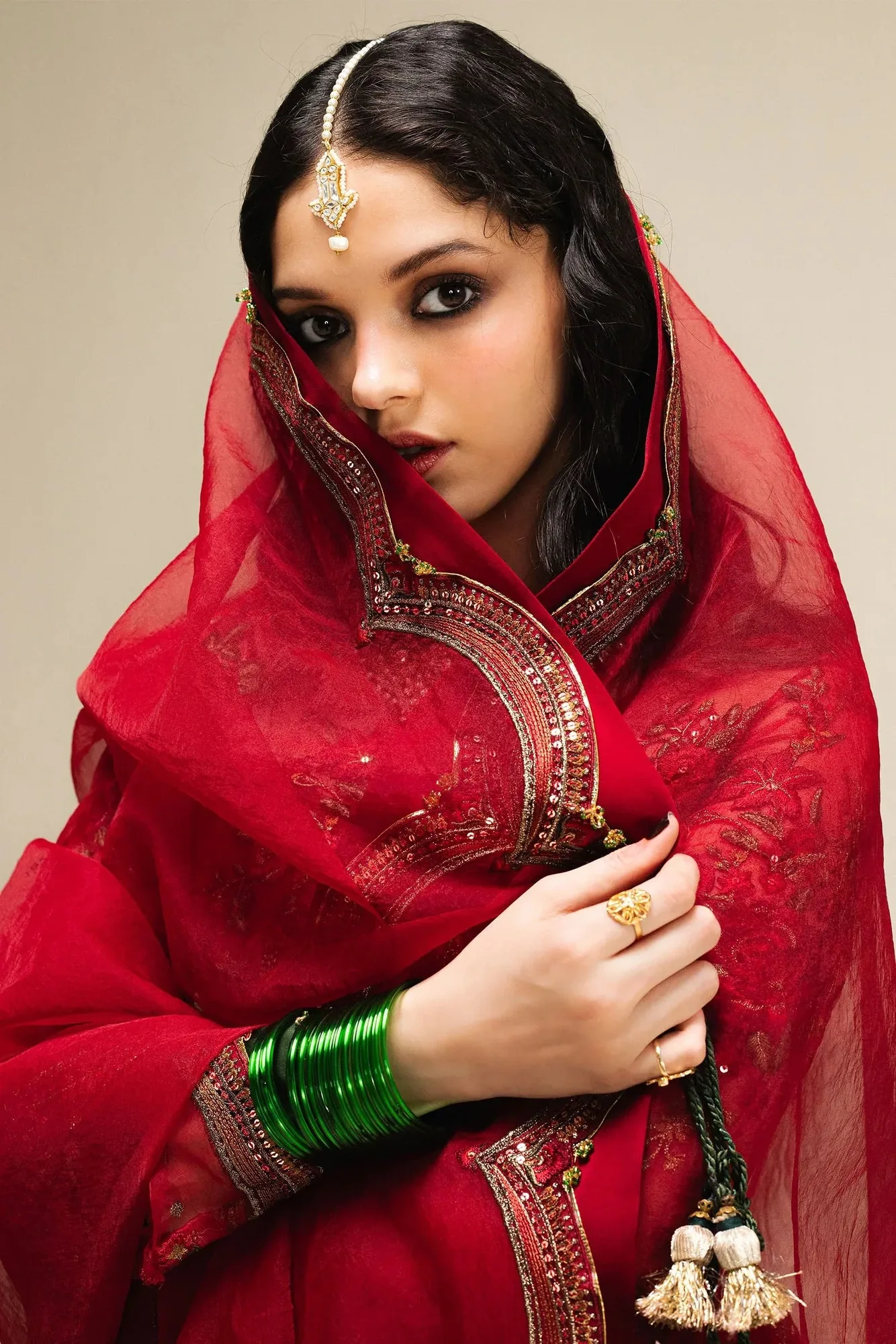 Zara Shahjahan Green Raw Silk – view 3 – Poshaq