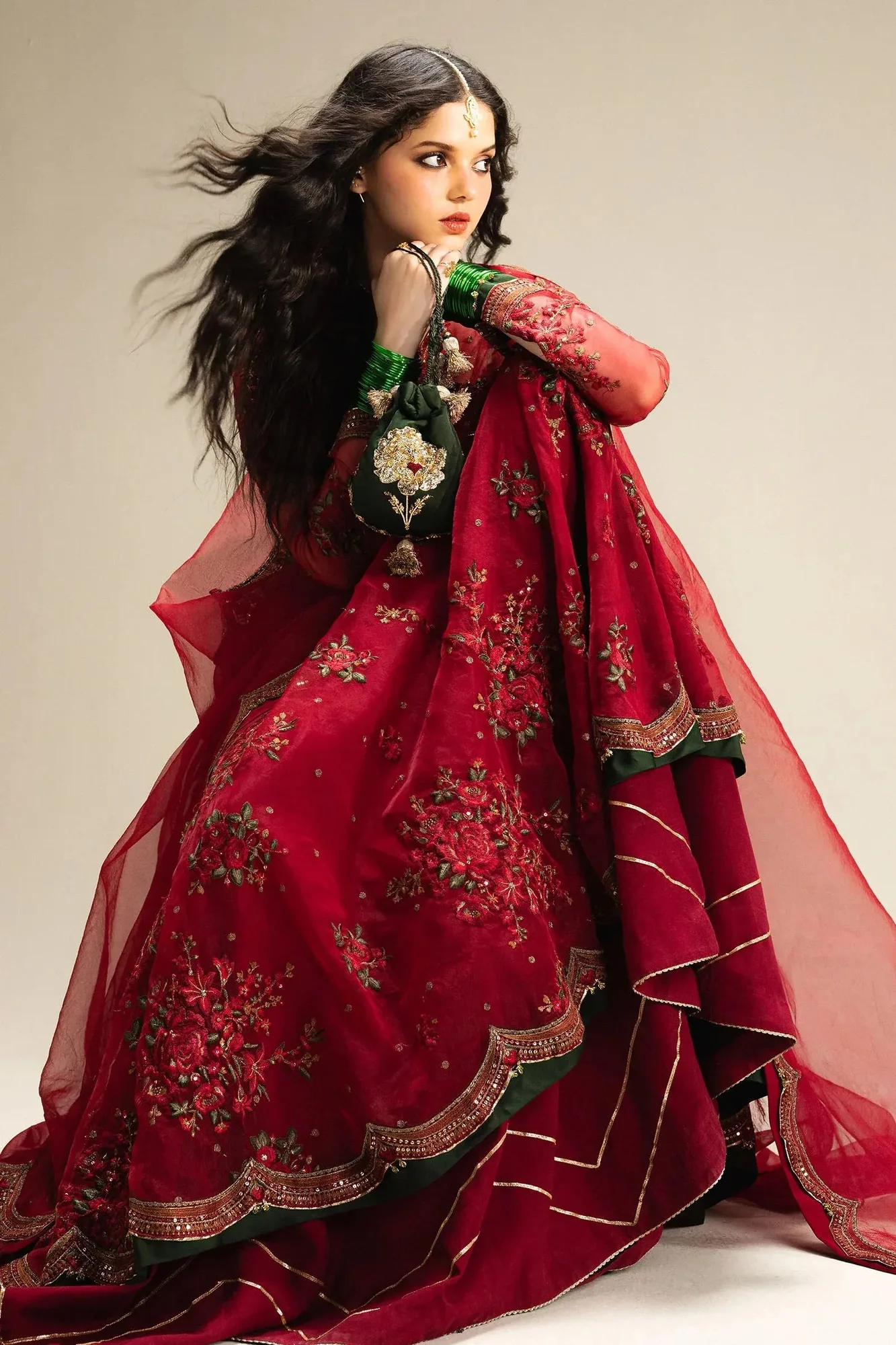 Zara Shahjahan Green Raw Silk – view 5 – Poshaq