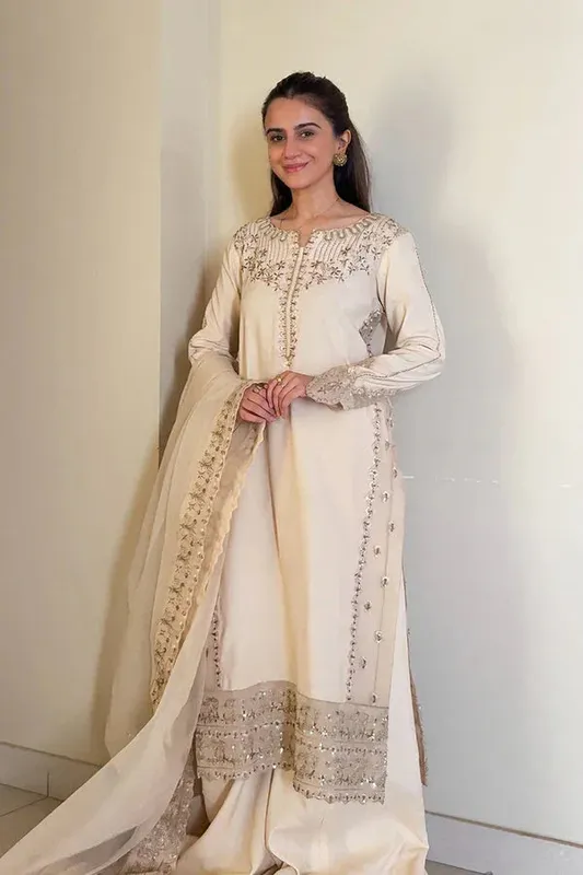Maryum N Maria Amani Formals Organza – view 1 – Poshaq