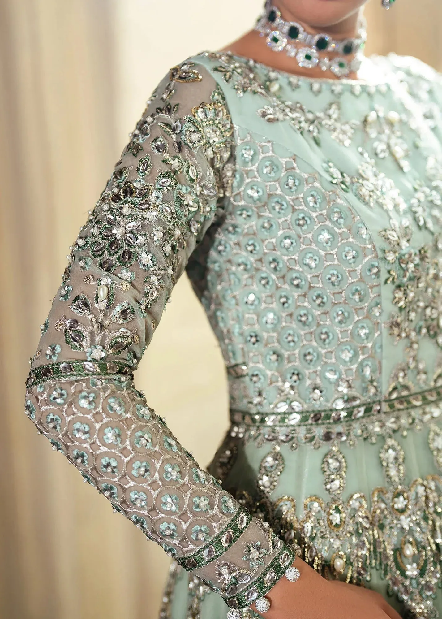 Dastoor Shehnai Bridals Collection 24 Silver Organza – view 4 – Poshaq