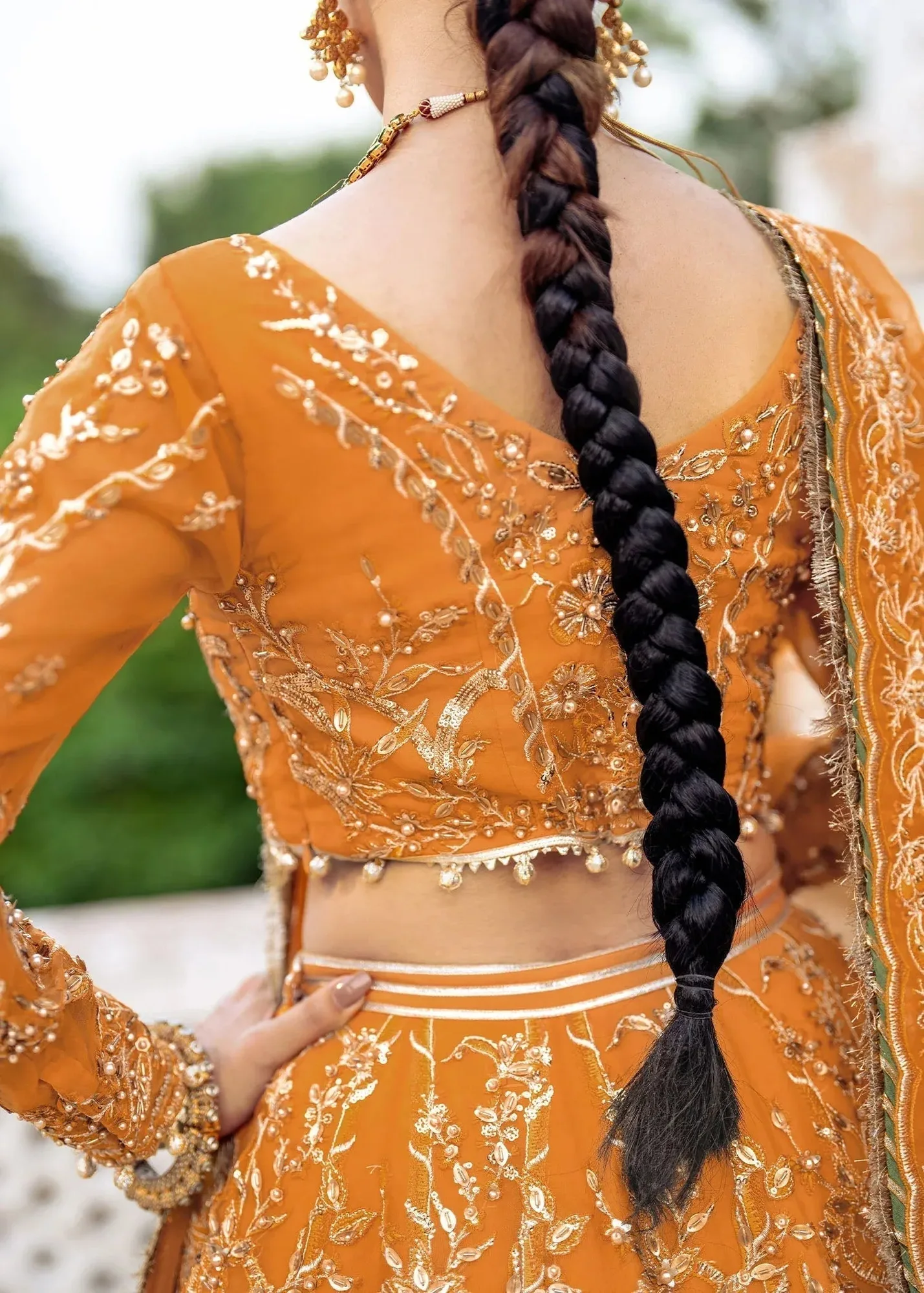 Dastoor Shehnai Bridals Collection 24 Gold Organza – view 2 – Poshaq