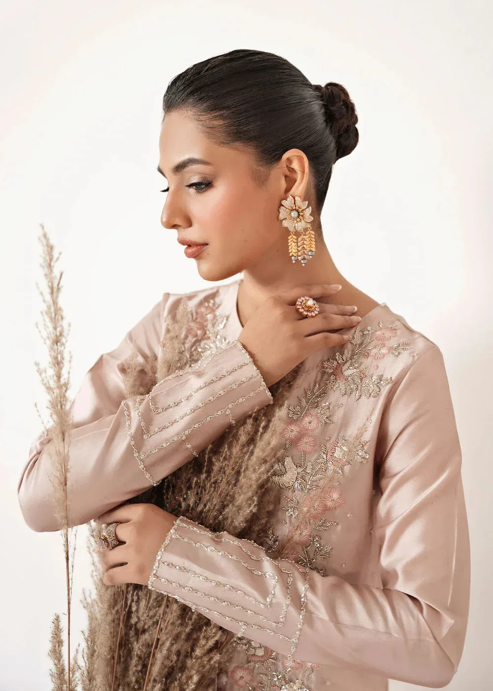 Dastoor Euphoria Luxury Pret 24 Pink Silk – view 3 – Poshaq