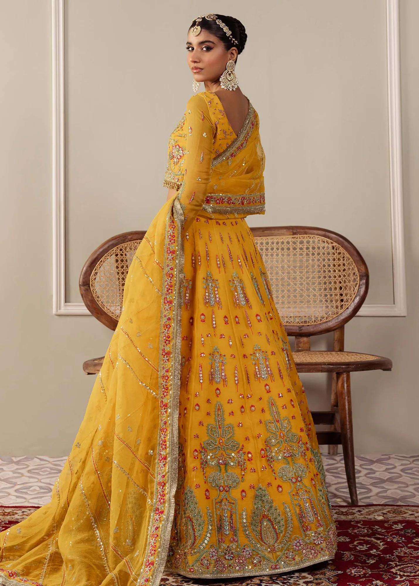 Dastoor Airah Festive 25 Yellow Organza – view 2 – Poshaq