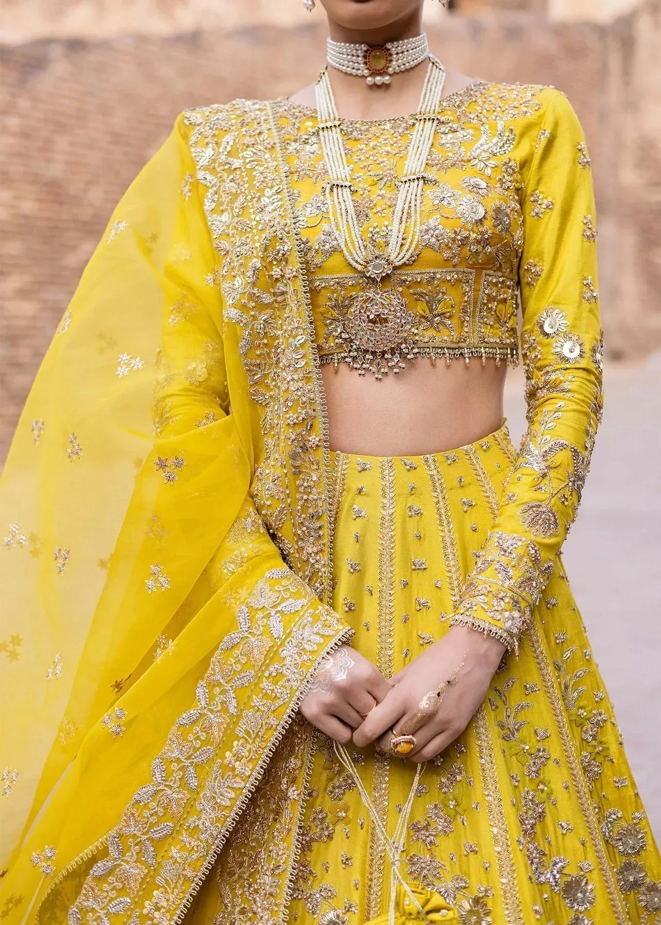 Akbar Aslam Dastaan Luxury Formals Organza – view 3 – Poshaq