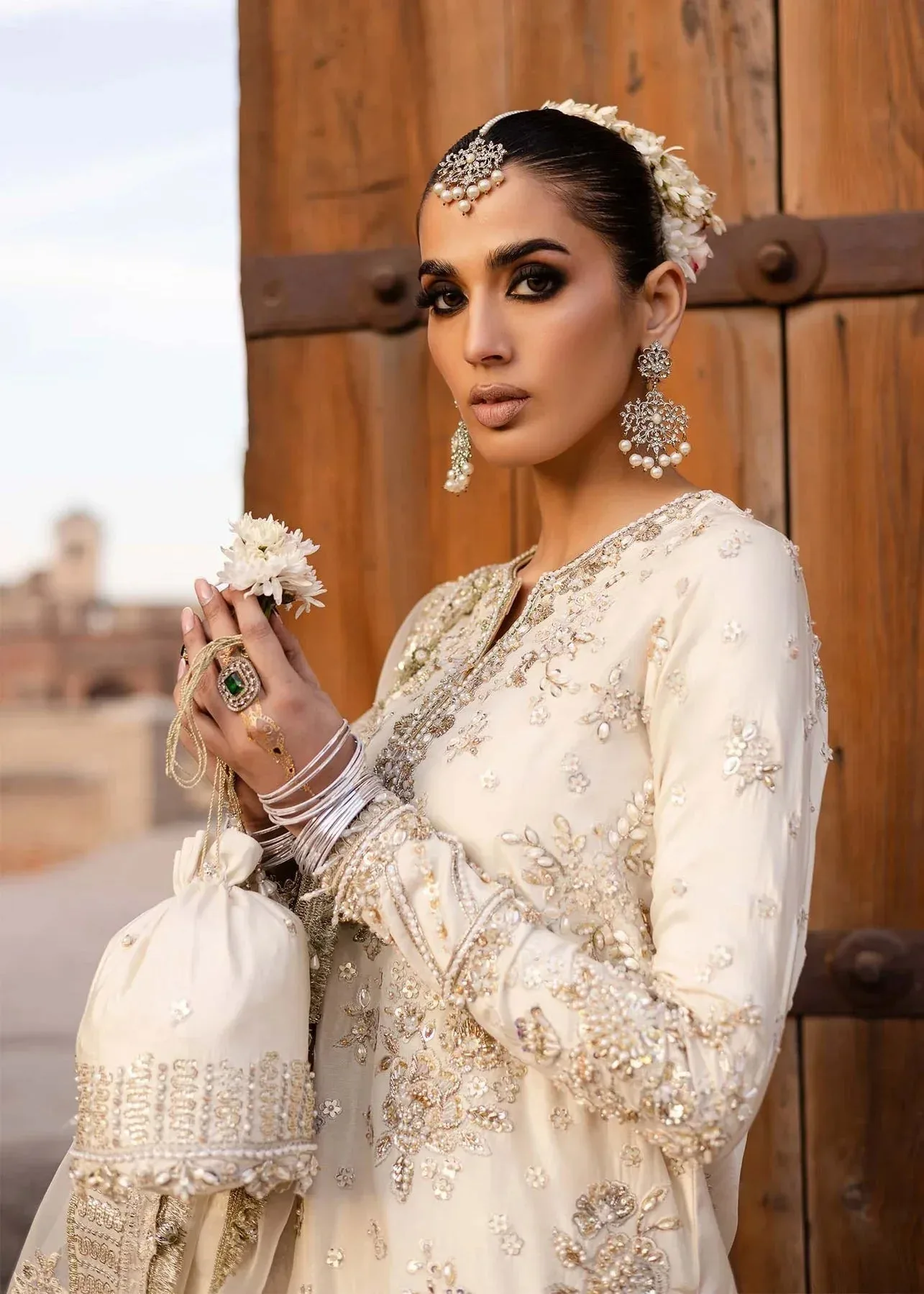 Akbar Aslam Dastaan Luxury Formals Organza – view 3 – Poshaq