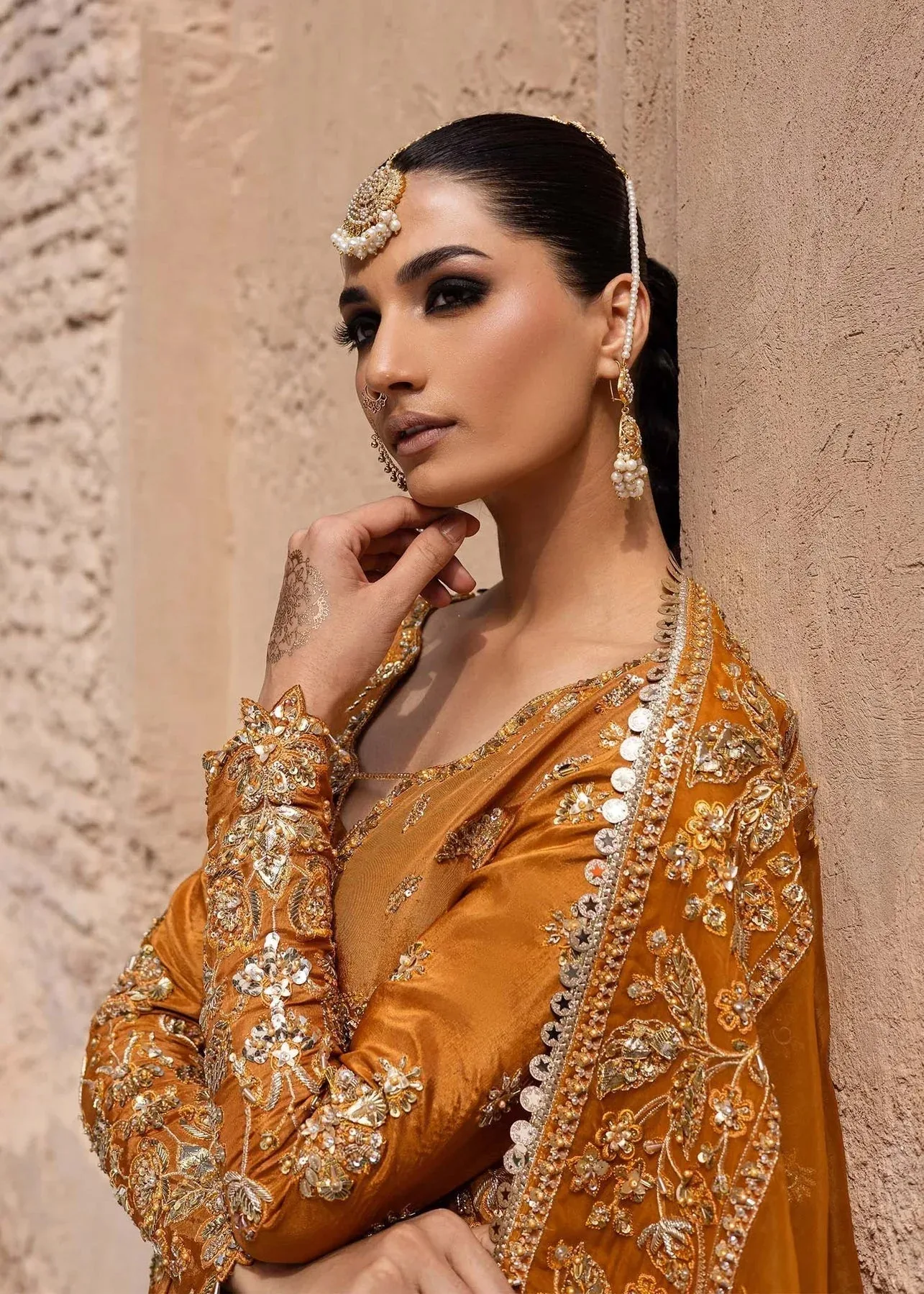 Akbar Aslam Dastaan Luxury Formals Organza – view 4 – Poshaq