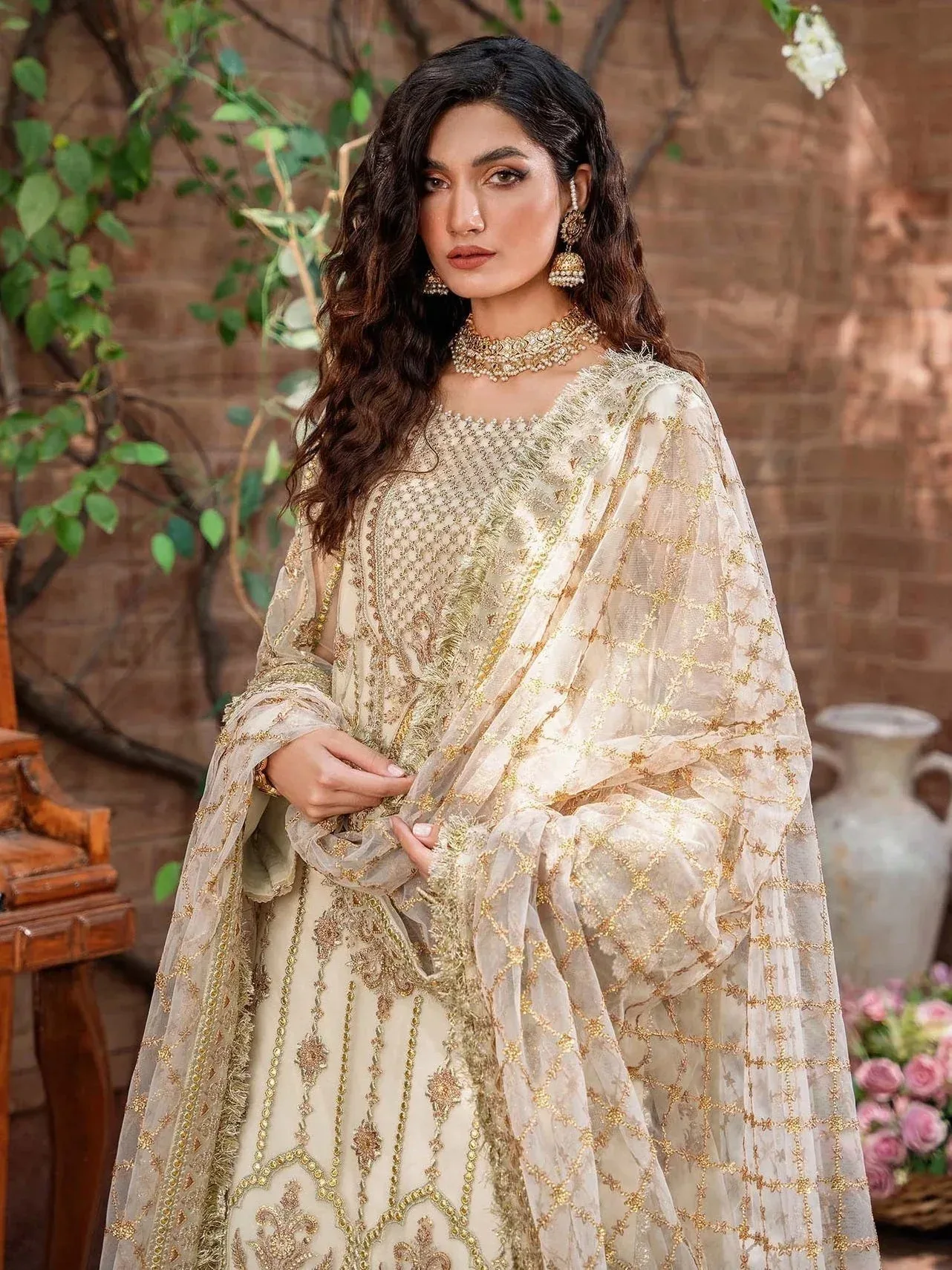 Akbar Aslam Mastani Wedding Formals 23 Grip – view 3 – Poshaq