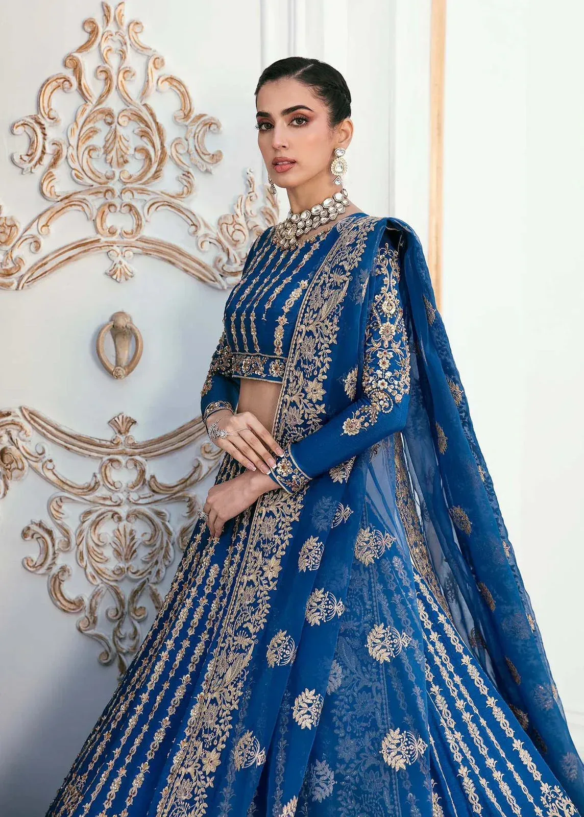 Akbar Aslam Raw Silk – view 4 – Poshaq