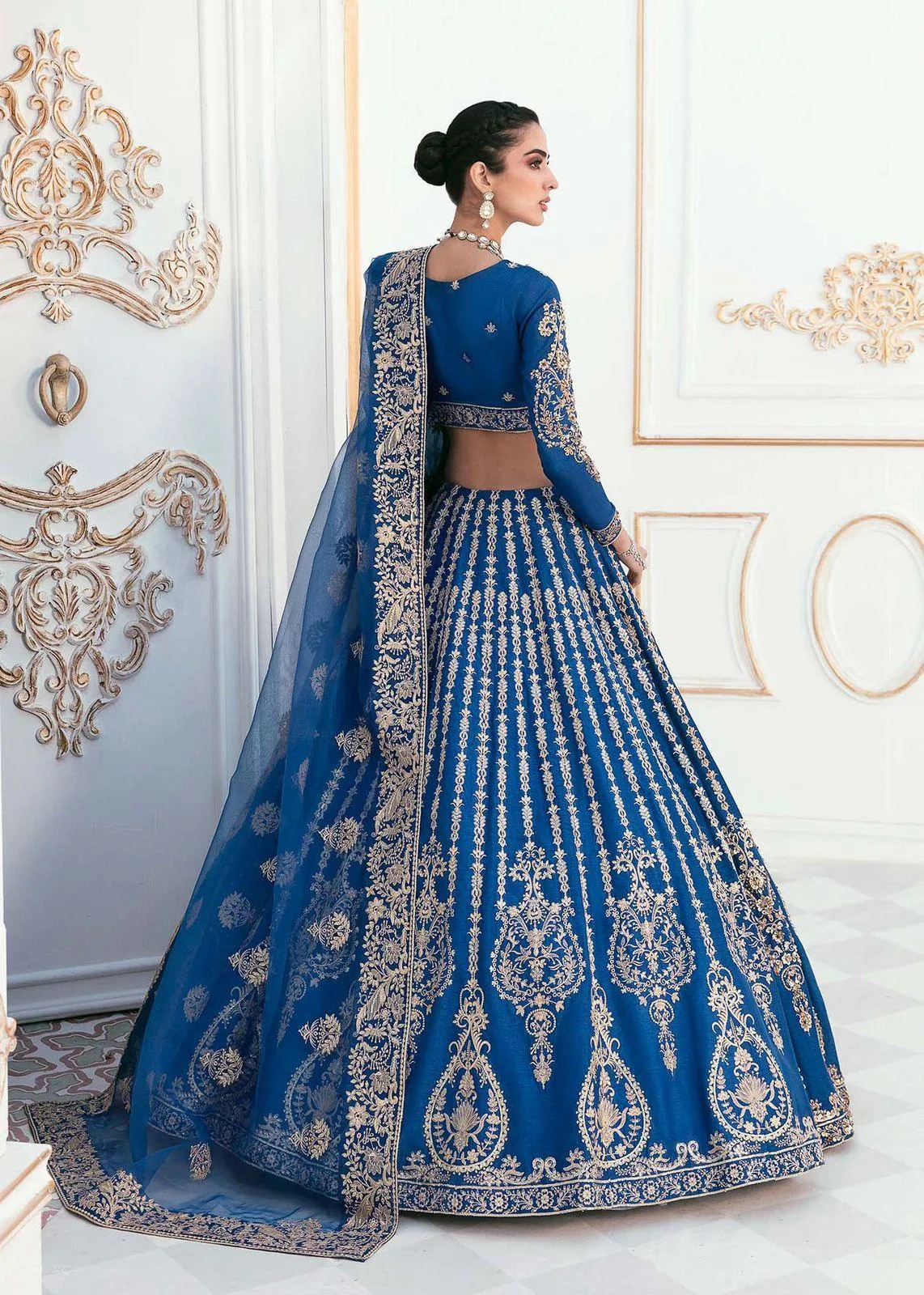 Akbar Aslam Raw Silk – view 5 – Poshaq
