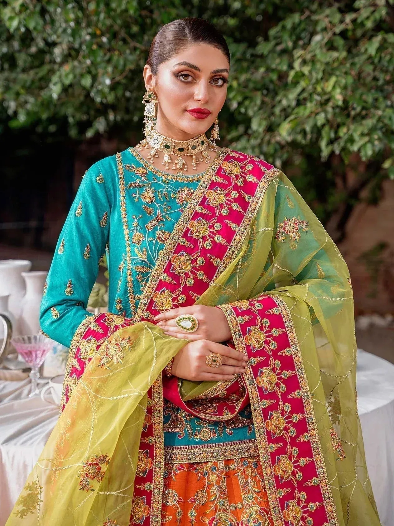 Akbar Aslam Raw Silk – view 6 – Poshaq
