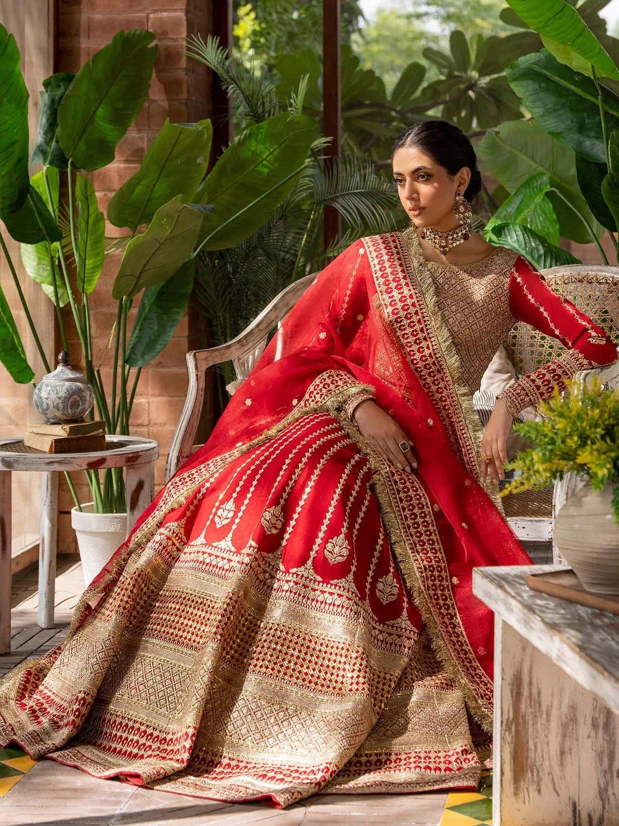 Akbar Aslam Raw Silk – view 5 – Poshaq