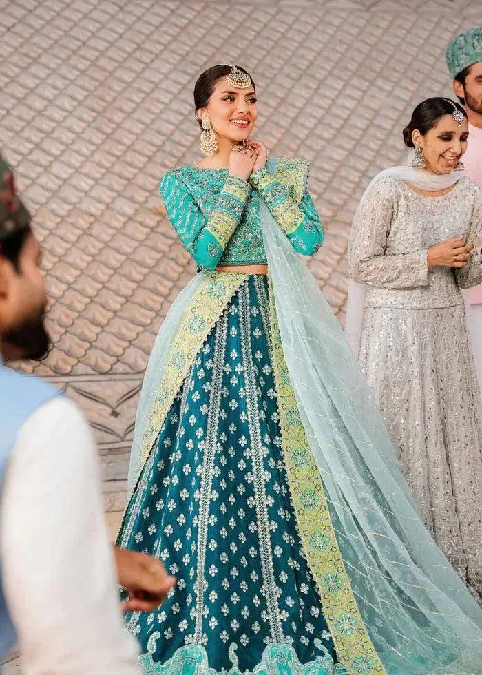 Akbar Aslam Raw Silk – view 3 – Poshaq